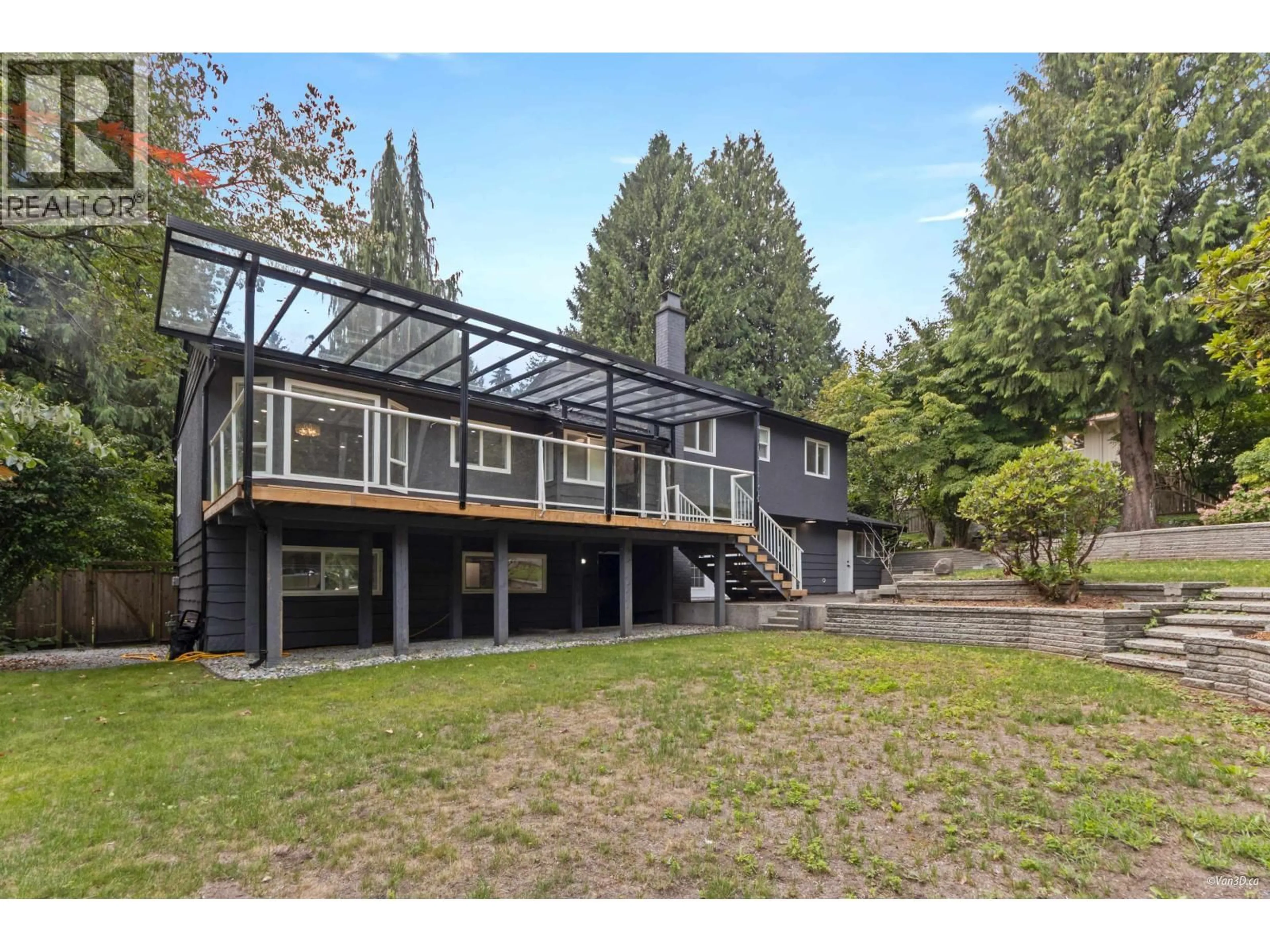 A pic from outside/outdoor area/front of a property/back of a property/a pic from drone, unknown for 2959 WAGON WHEEL CIRCLE, Coquitlam British Columbia V3C2E7
