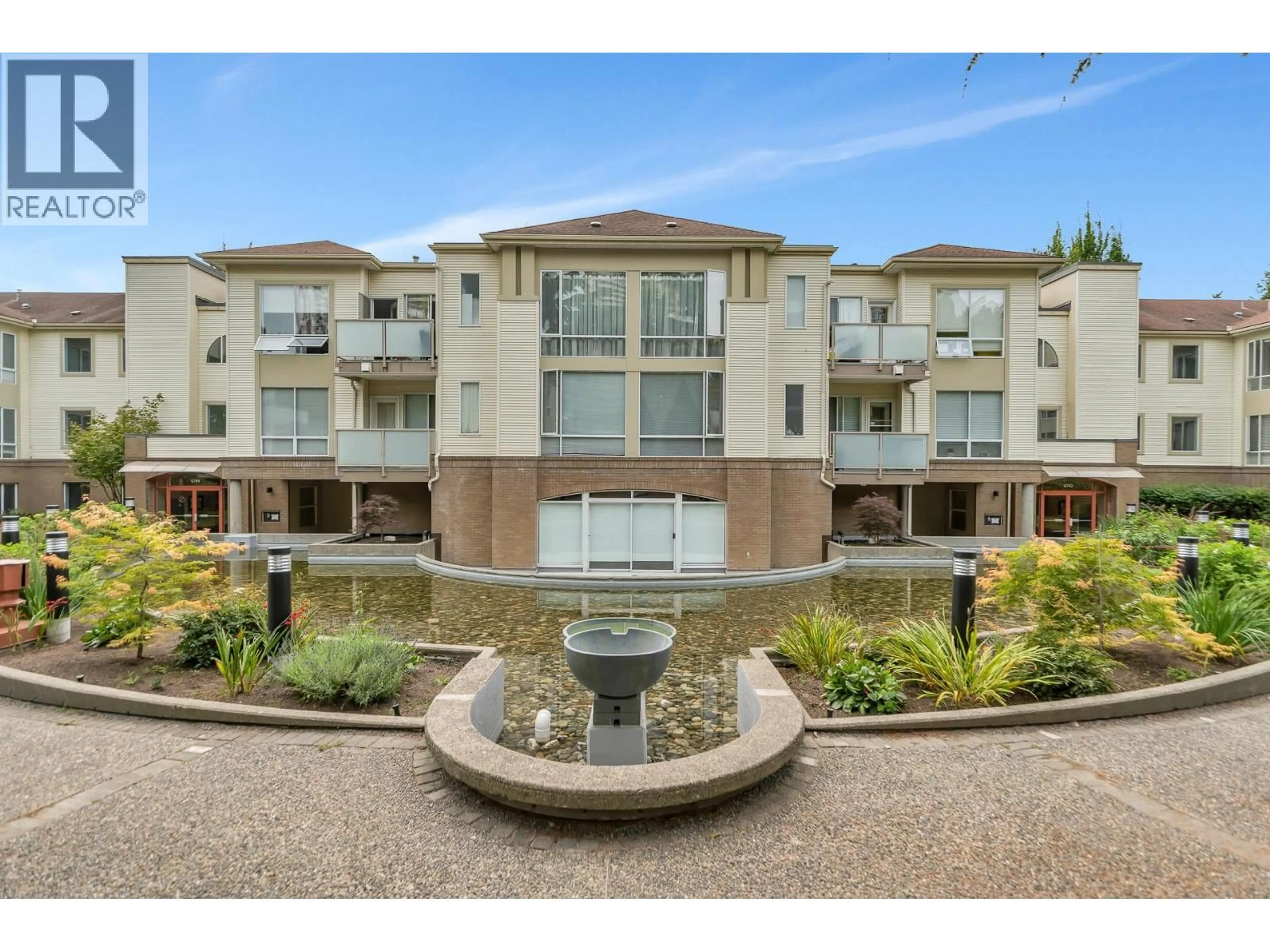 A pic from outside/outdoor area/front of a property/back of a property/a pic from drone, water/lake/river/ocean view for 105 - 6742 STATION HILL COURT, Burnaby British Columbia V3N4V2