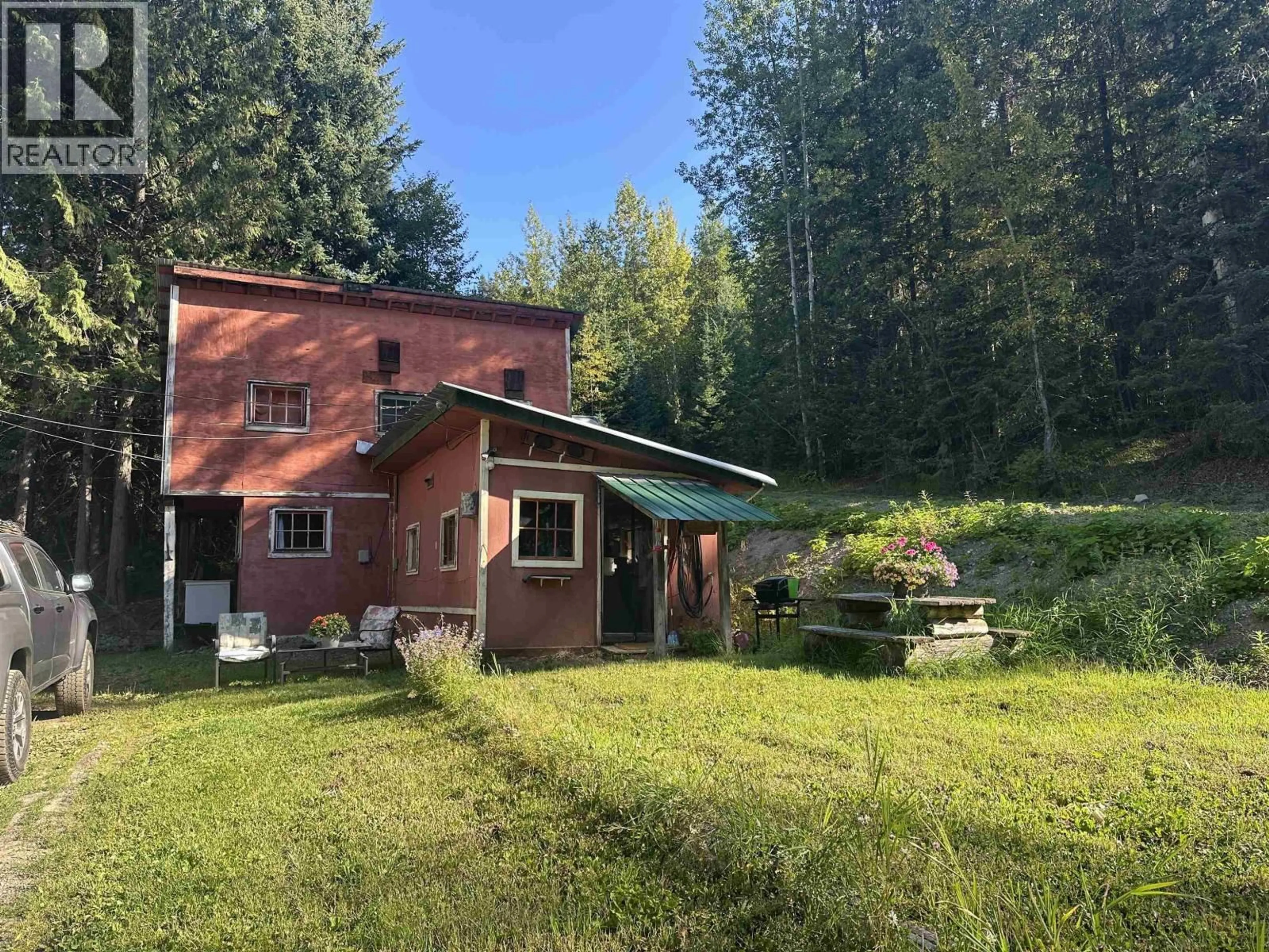 A pic from outside/outdoor area/front of a property/back of a property/a pic from drone, unknown for 6390 KEITHLEY CREEK ROAD, Likely British Columbia V0L1N0