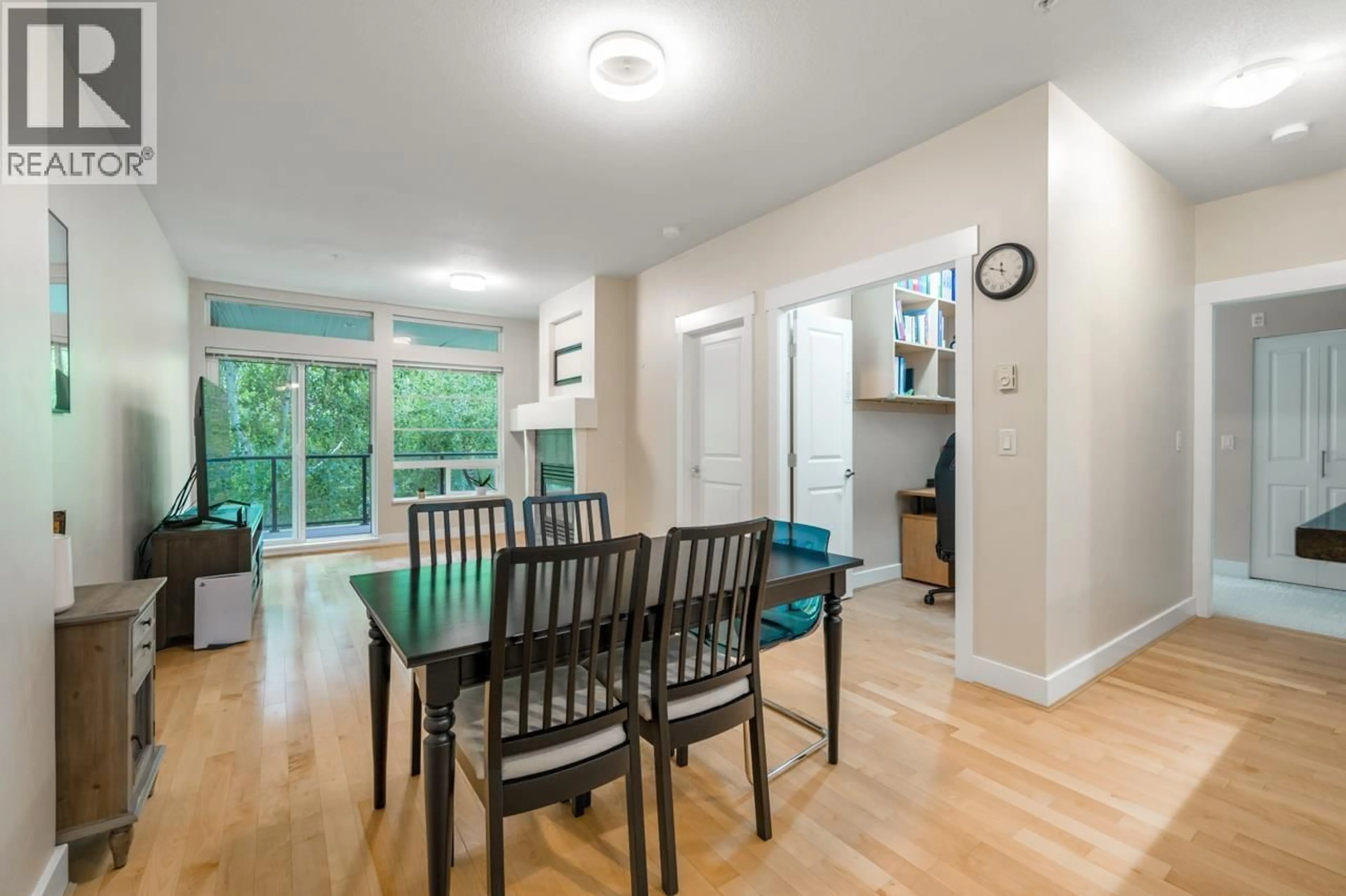 Dining room, wood/laminate floor for 312 - 6328 LARKIN DRIVE, Vancouver British Columbia V6T2K2