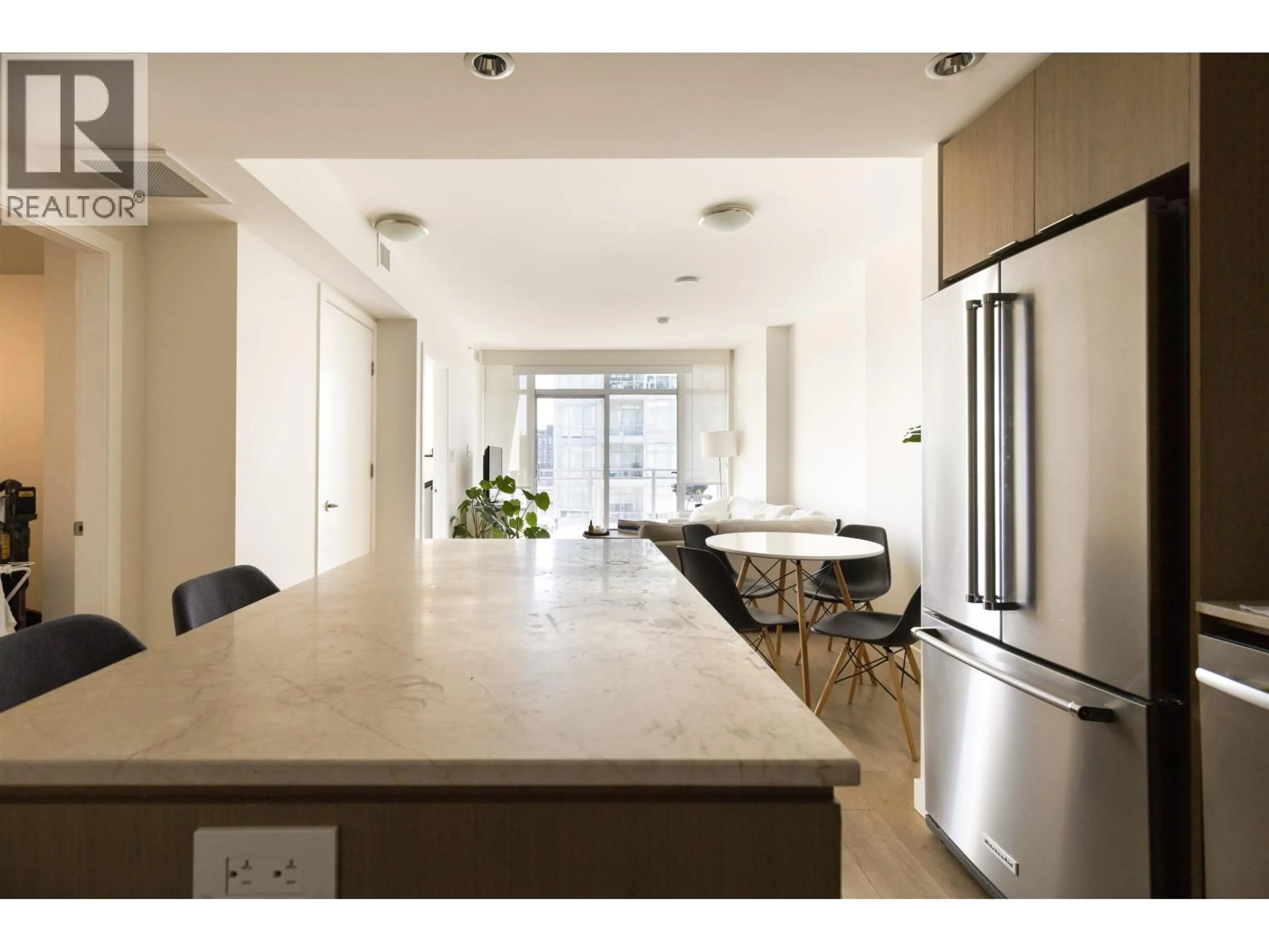 Contemporary kitchen, unknown for 1206 - 111 1ST AVENUE, Vancouver British Columbia V6A0E9