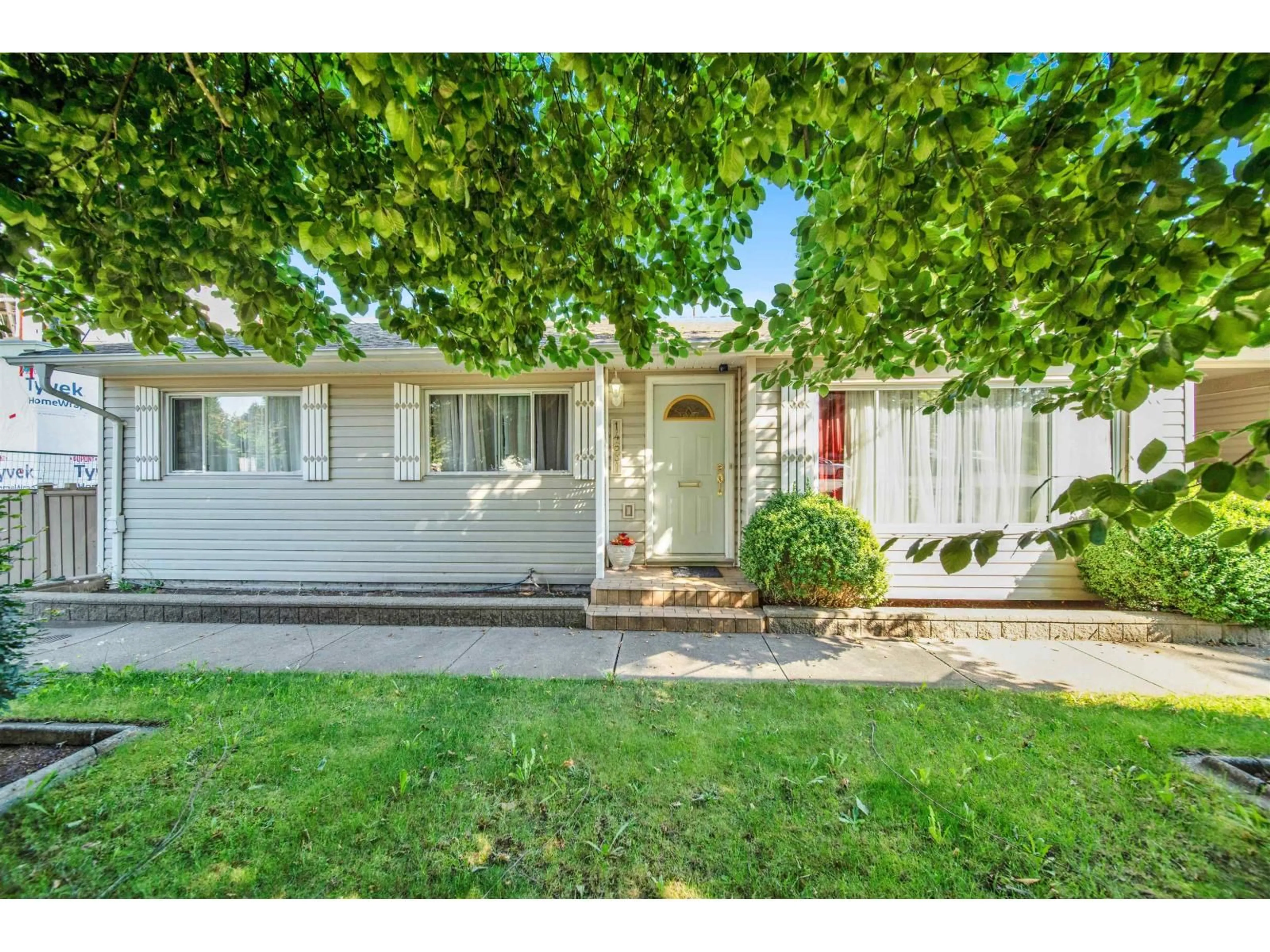 A pic from outside/outdoor area/front of a property/back of a property/a pic from drone, street for 14681 110, Surrey British Columbia V3R2A9