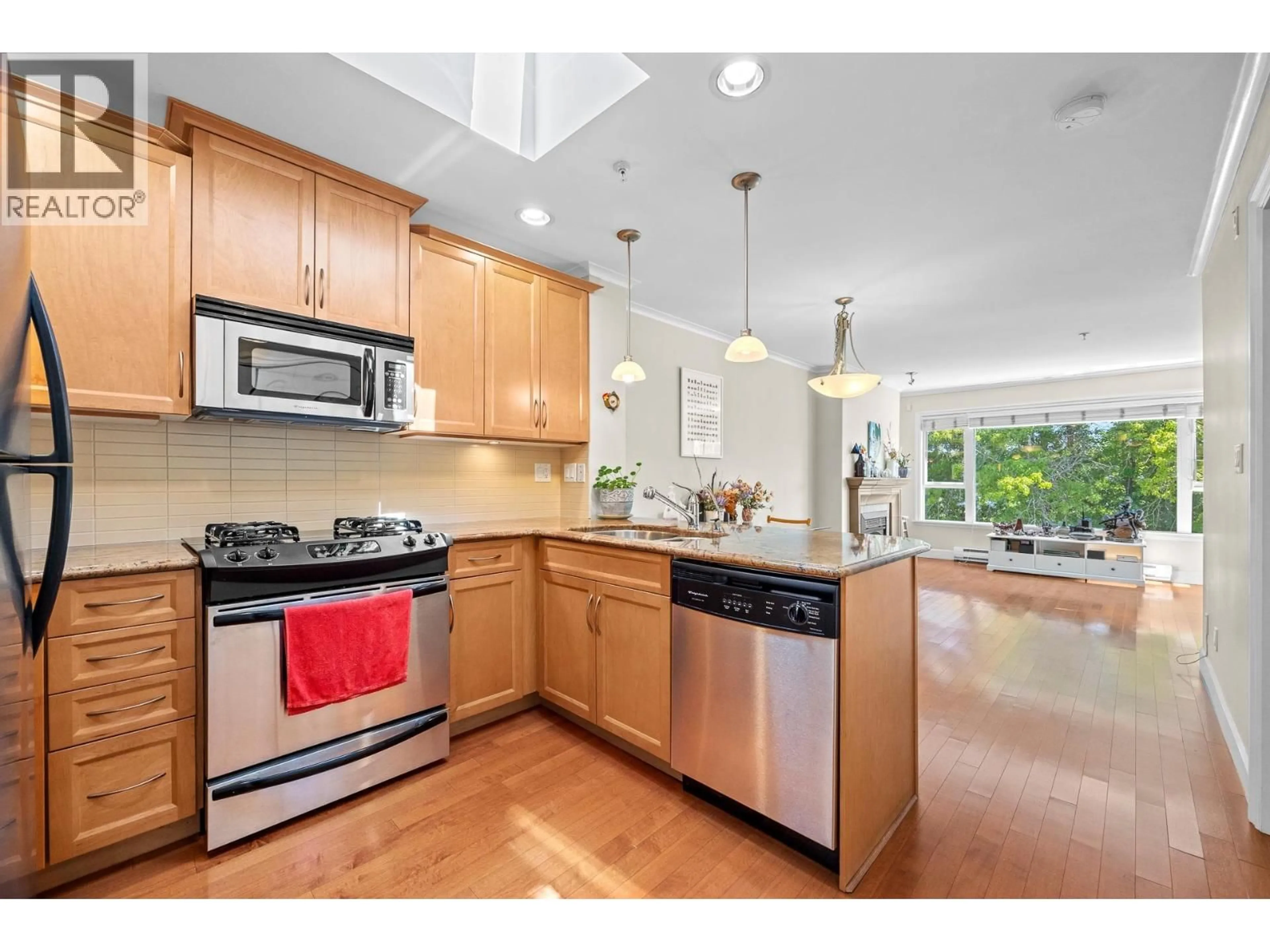 Open concept kitchen, unknown for 401 - 2103 45TH AVENUE, Vancouver British Columbia V6M2J2
