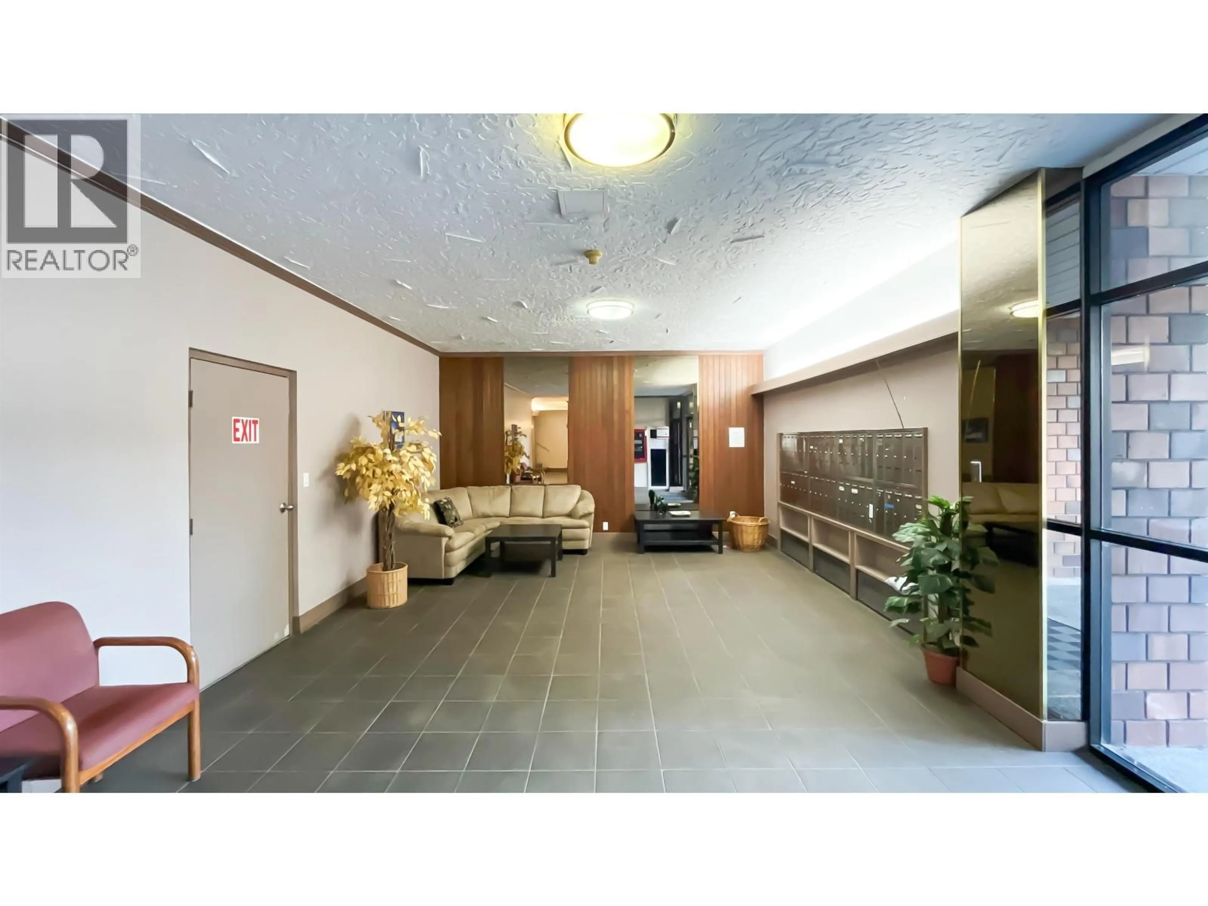 Lobby for 1004 - 47 AGNES STREET, New Westminster British Columbia V3L1E2