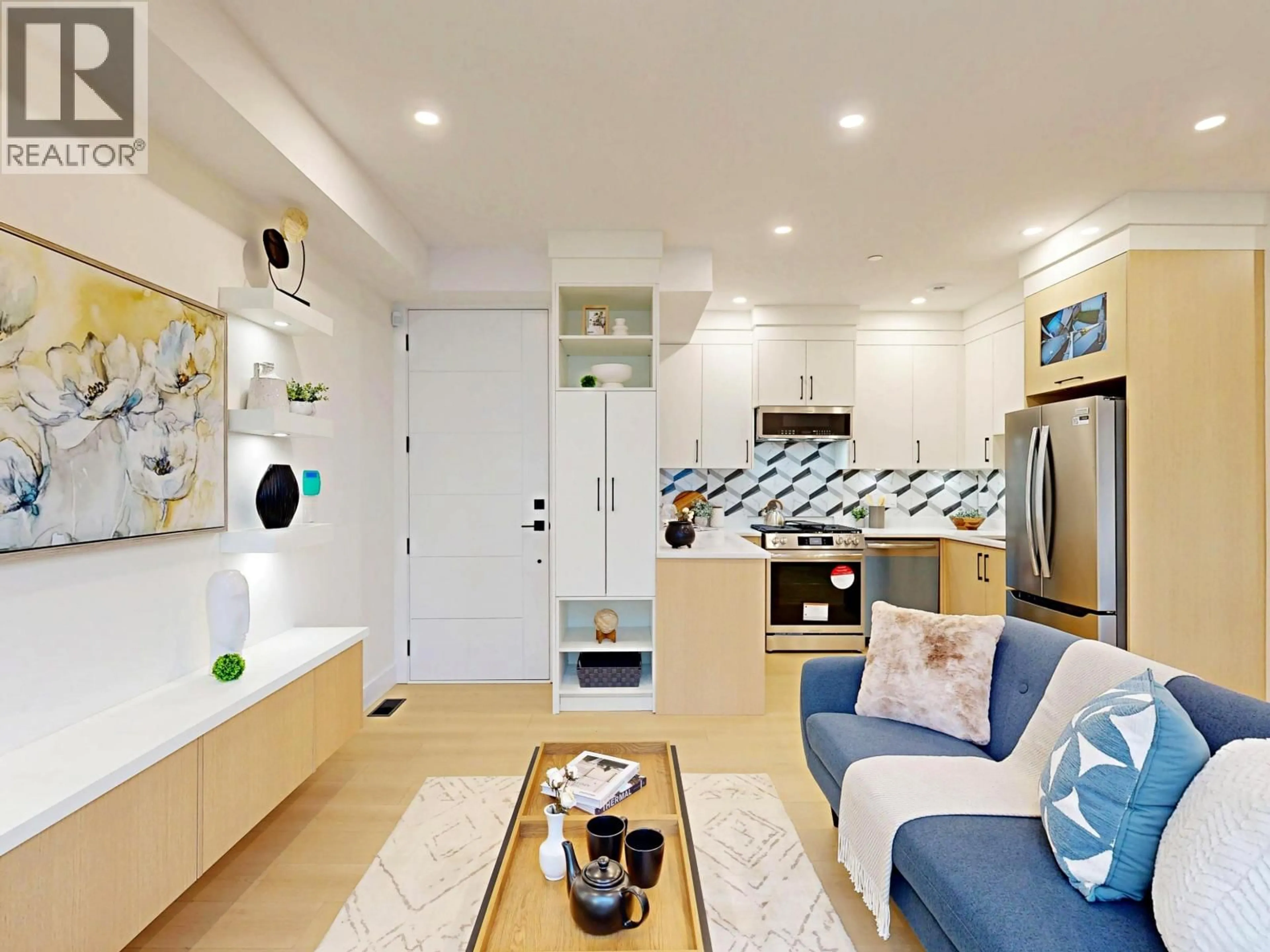 Open concept kitchen, unknown for 2 - 3425 ARCHIMEDES STREET, Vancouver British Columbia V5R4W4