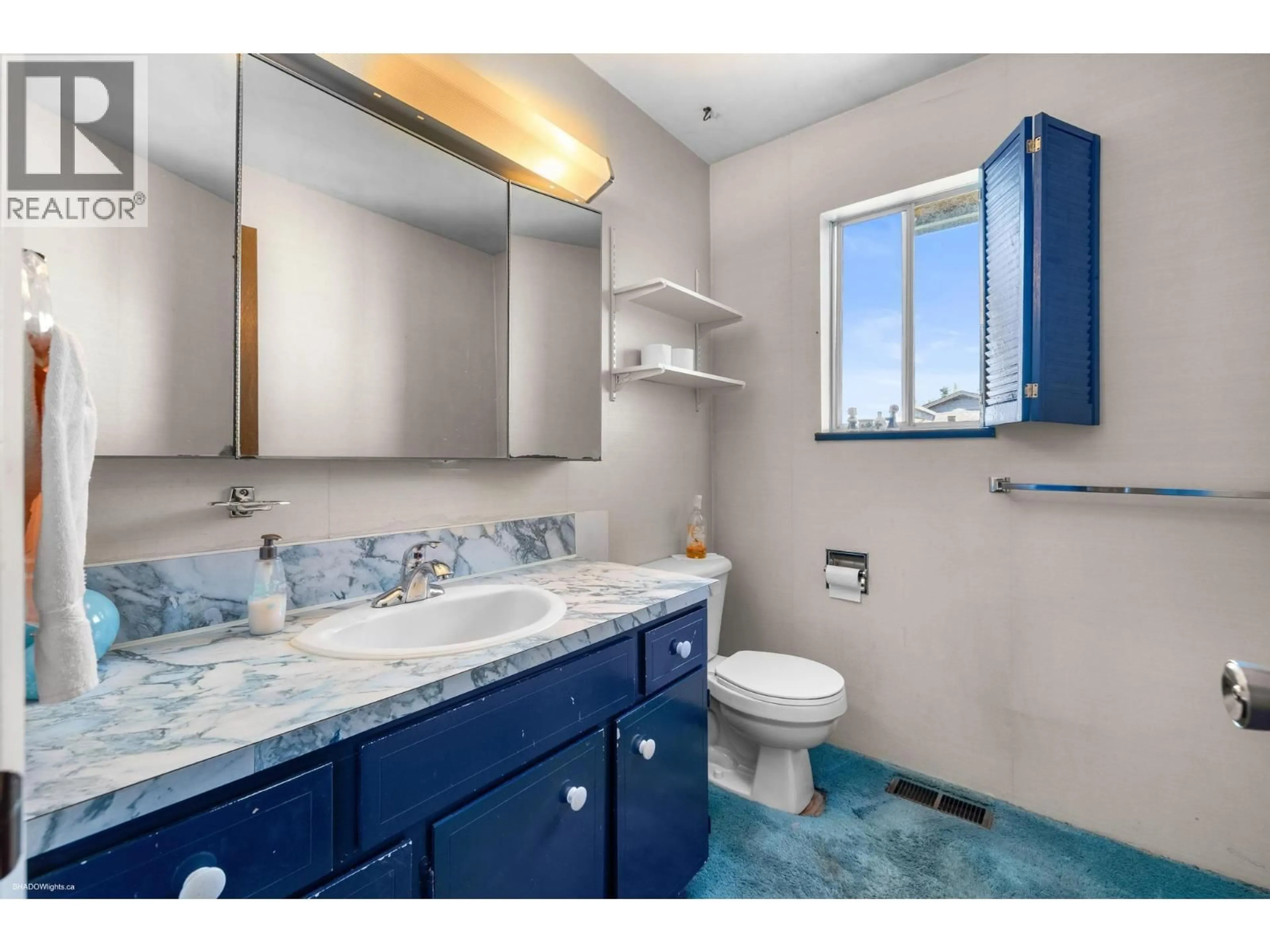 Standard bathroom, ceramic/tile floor for 10520 MILFORD DRIVE, Richmond British Columbia V7A4J7