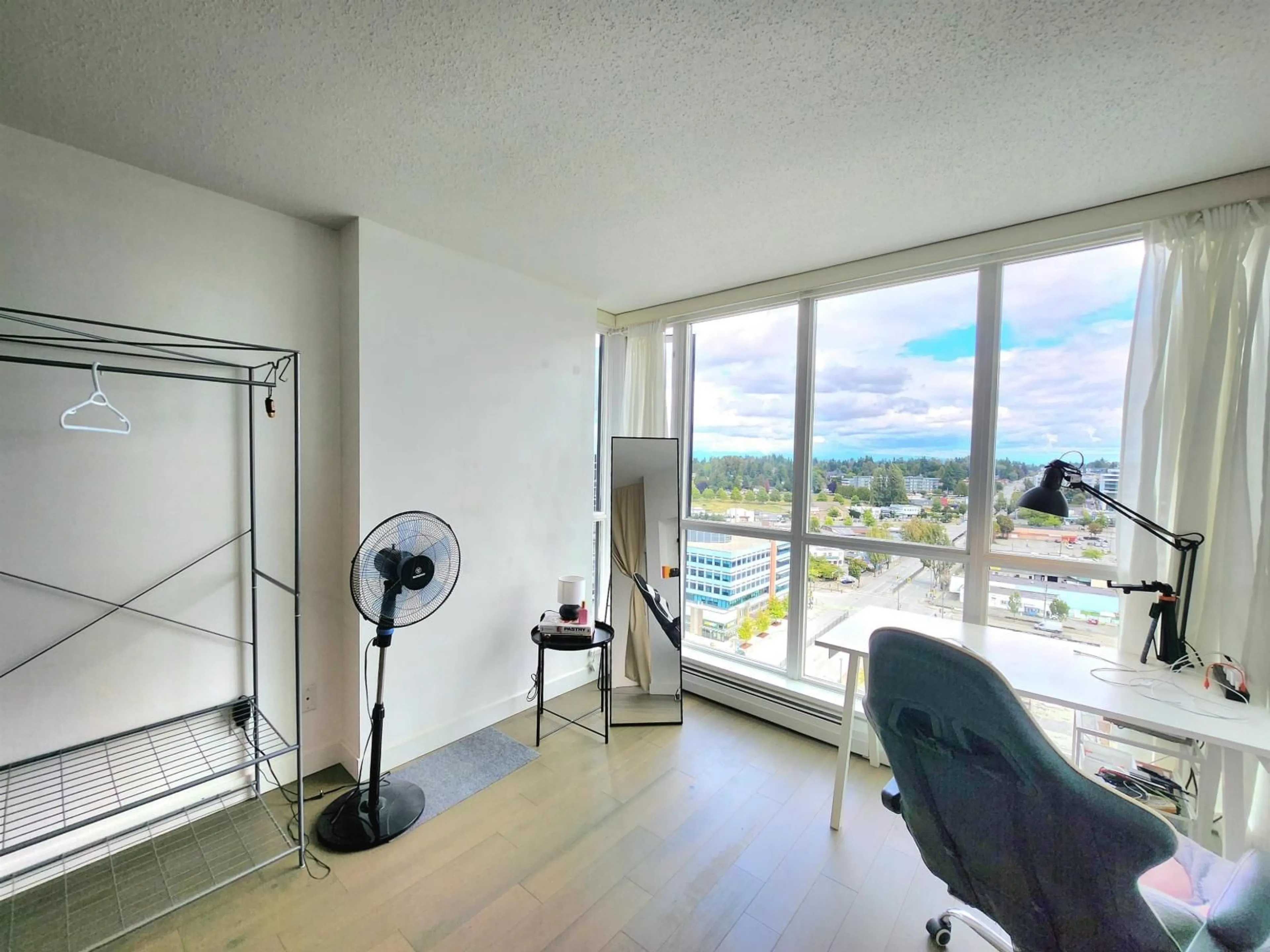 A pic of a room for 1812 - 10777 UNIVERSITY, Surrey British Columbia V3T0E6