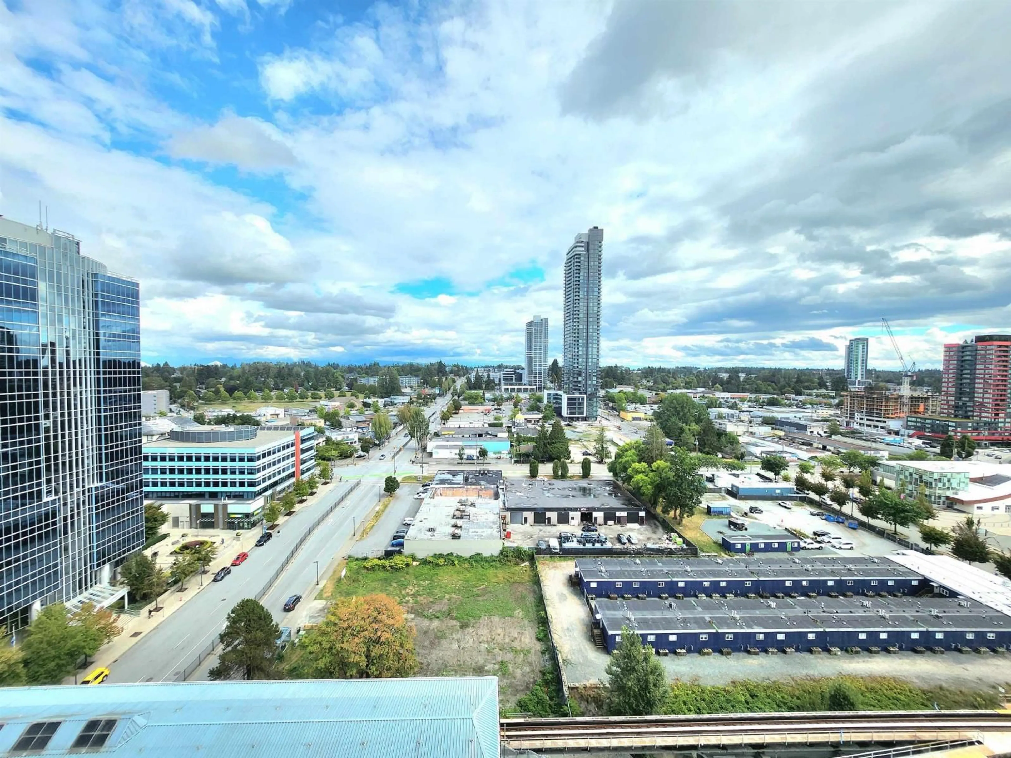 A pic from outside/outdoor area/front of a property/back of a property/a pic from drone, city buildings view from balcony for 1812 - 10777 UNIVERSITY, Surrey British Columbia V3T0E6