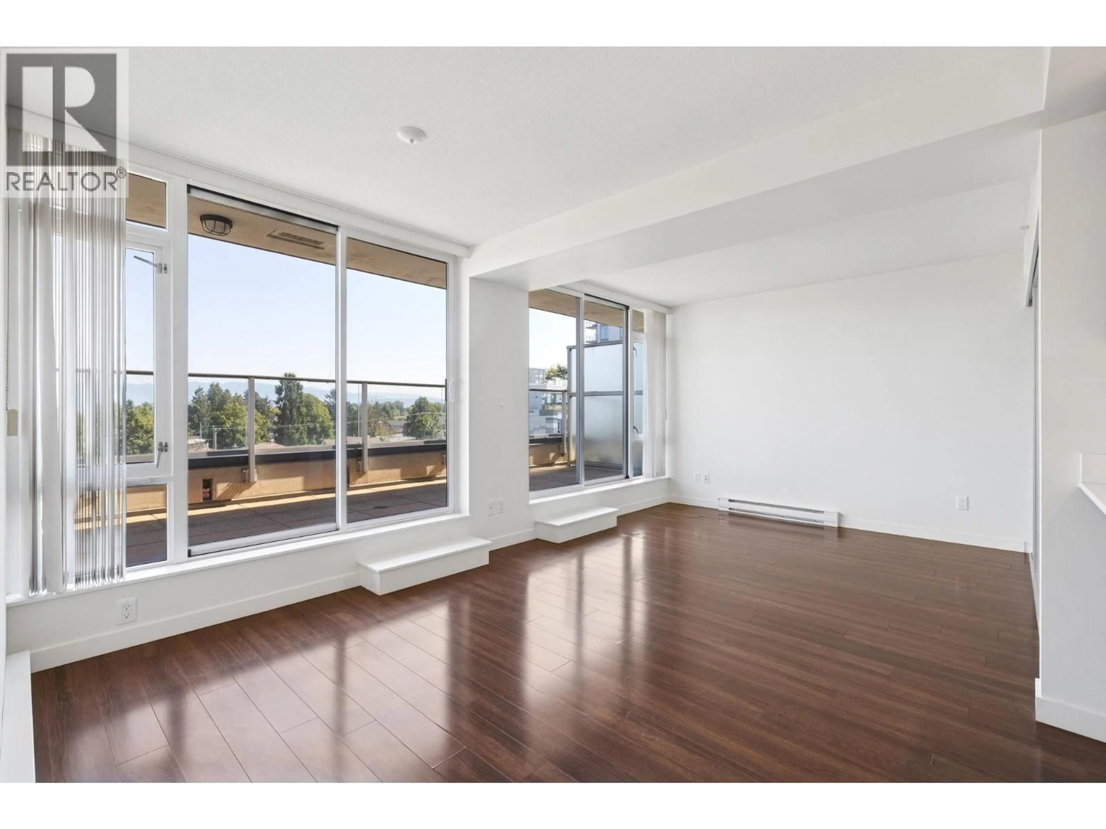 A pic of a room for 810 - 4818 ELDORADO MEWS, Vancouver British Columbia V5R0B3