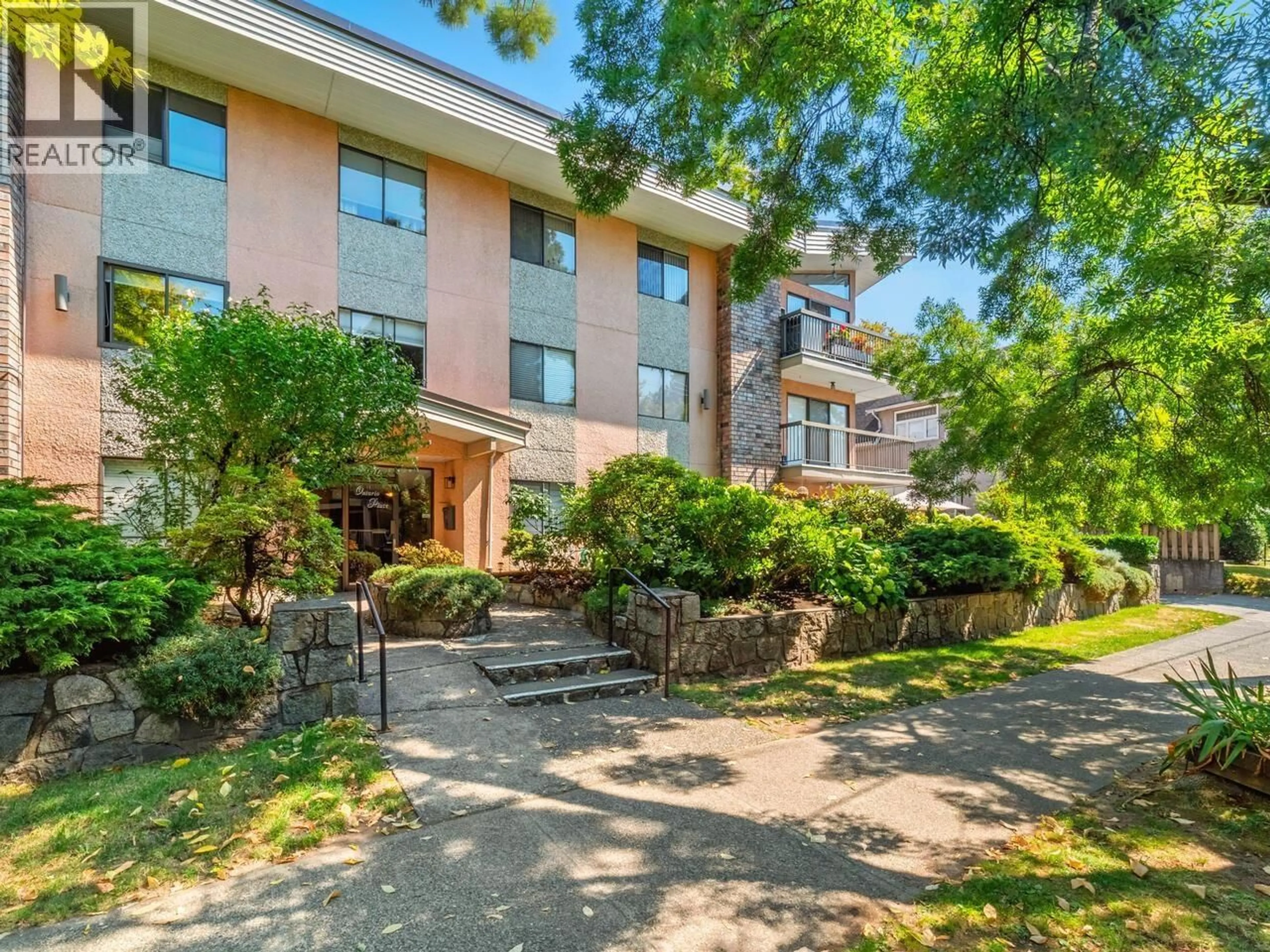 Unknown for 101 - 2910 ONTARIO STREET, Vancouver British Columbia V5T2Y6