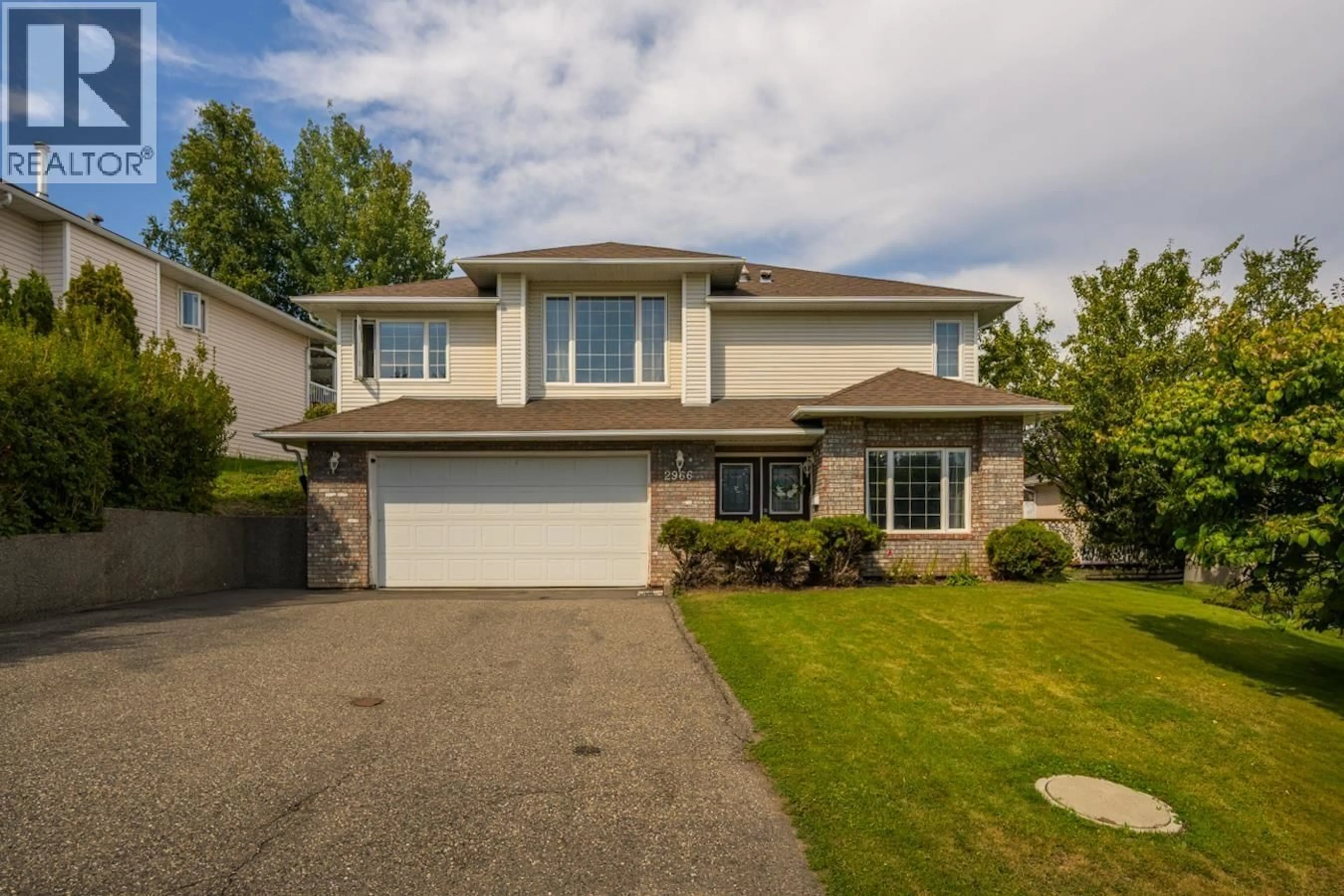 Home with vinyl exterior material, street for 2966 SULLIVAN CRESCENT, Prince George British Columbia V2N5H6