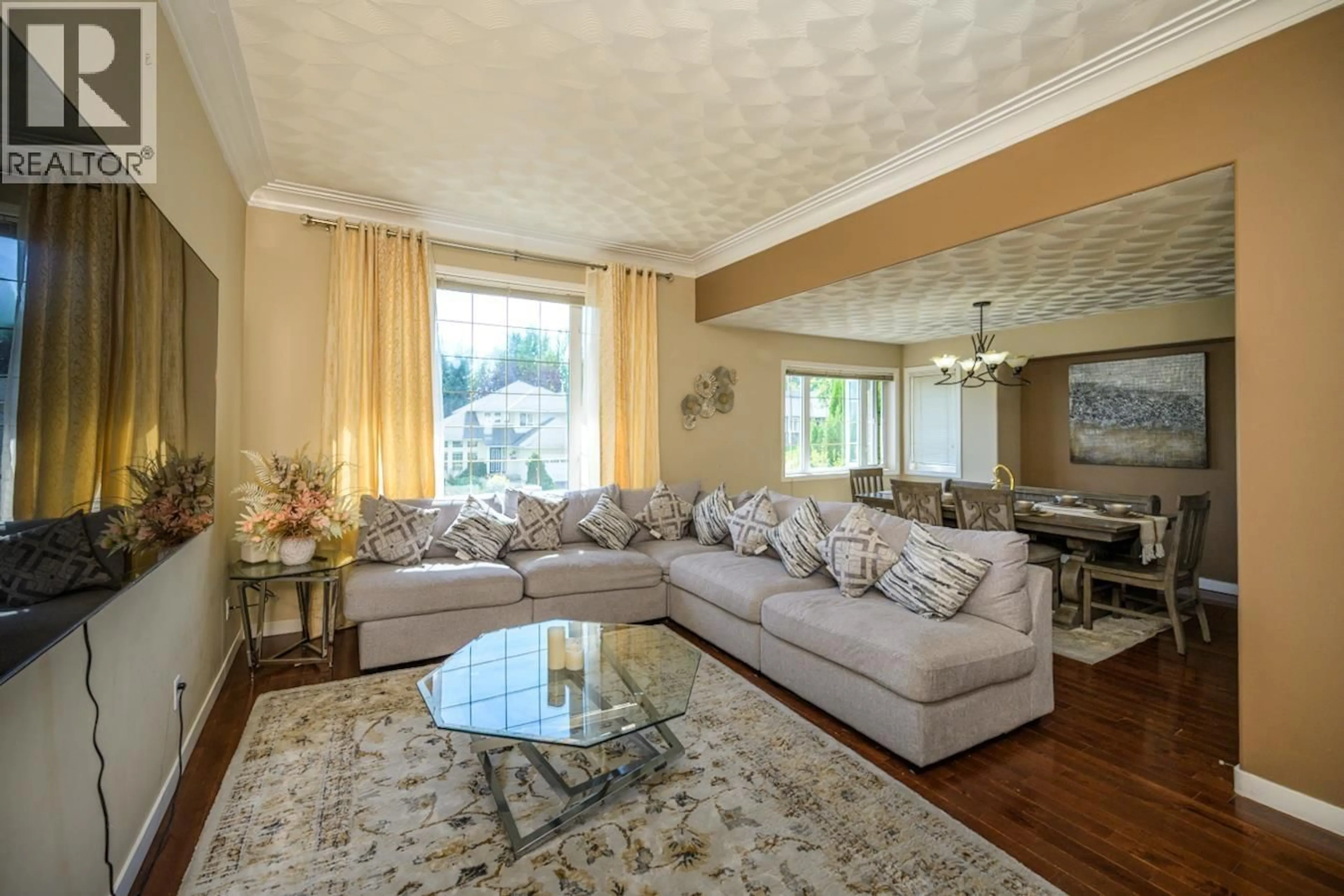Living room with furniture, unknown for 2966 SULLIVAN CRESCENT, Prince George British Columbia V2N5H6