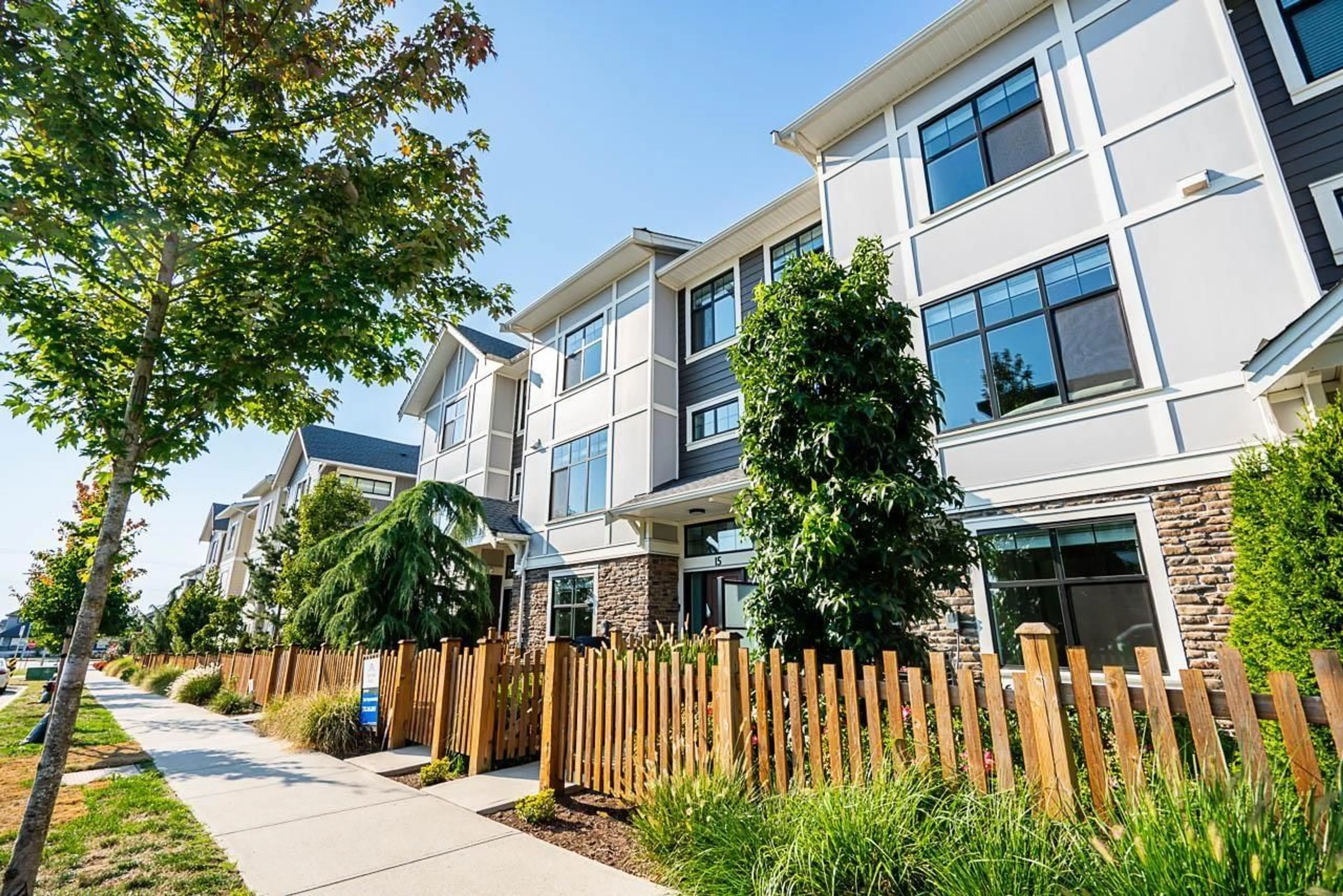 Patio, unknown for 14 - 20327 72B, Langley British Columbia V2Y4J6