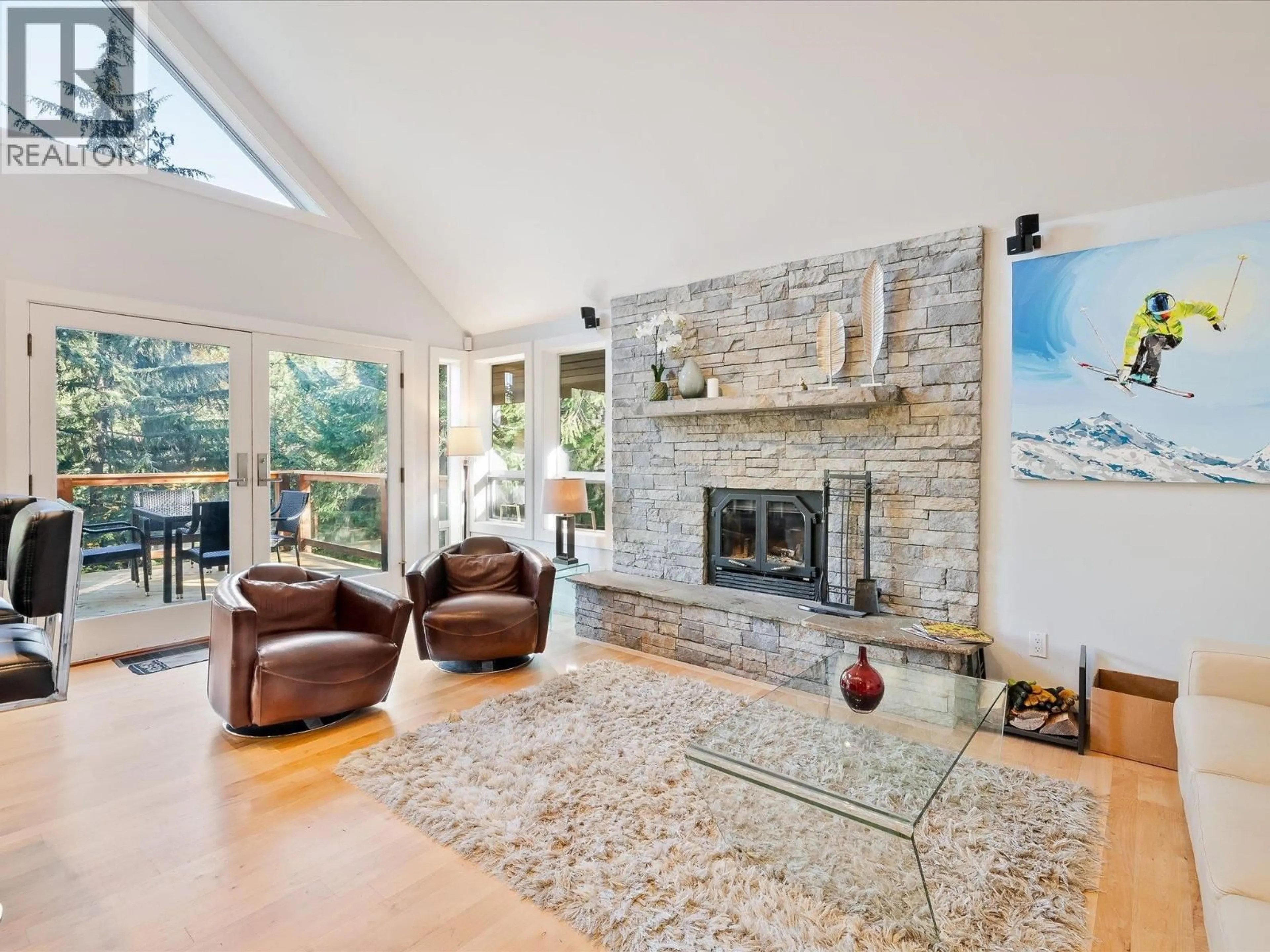 Living room with furniture, unknown for 6252 PALMER DRIVE, Whistler British Columbia V8E0C7