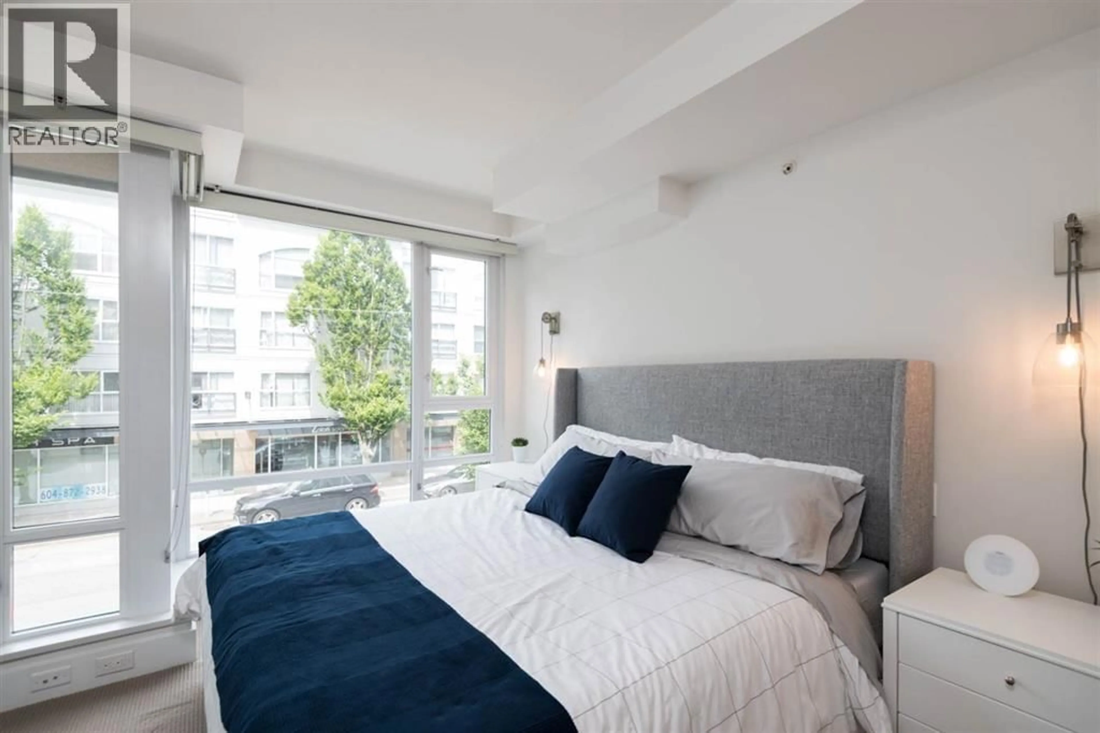 Bedroom with bed, unknown for 542 7TH AVENUE, Vancouver British Columbia V5Z1B3