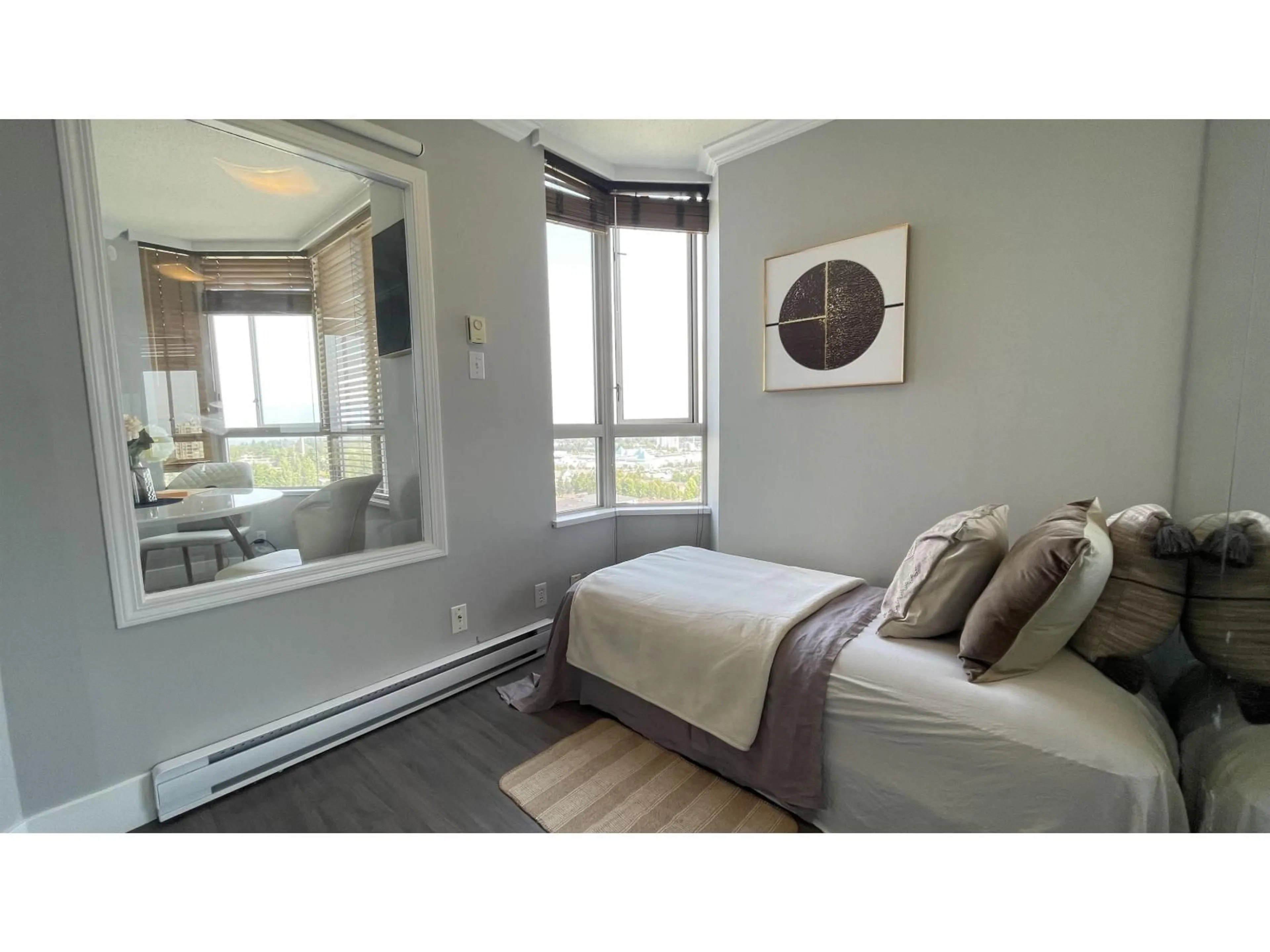 Bedroom with bed, unknown for 1805 - 10082 148, Surrey British Columbia V3R0S3
