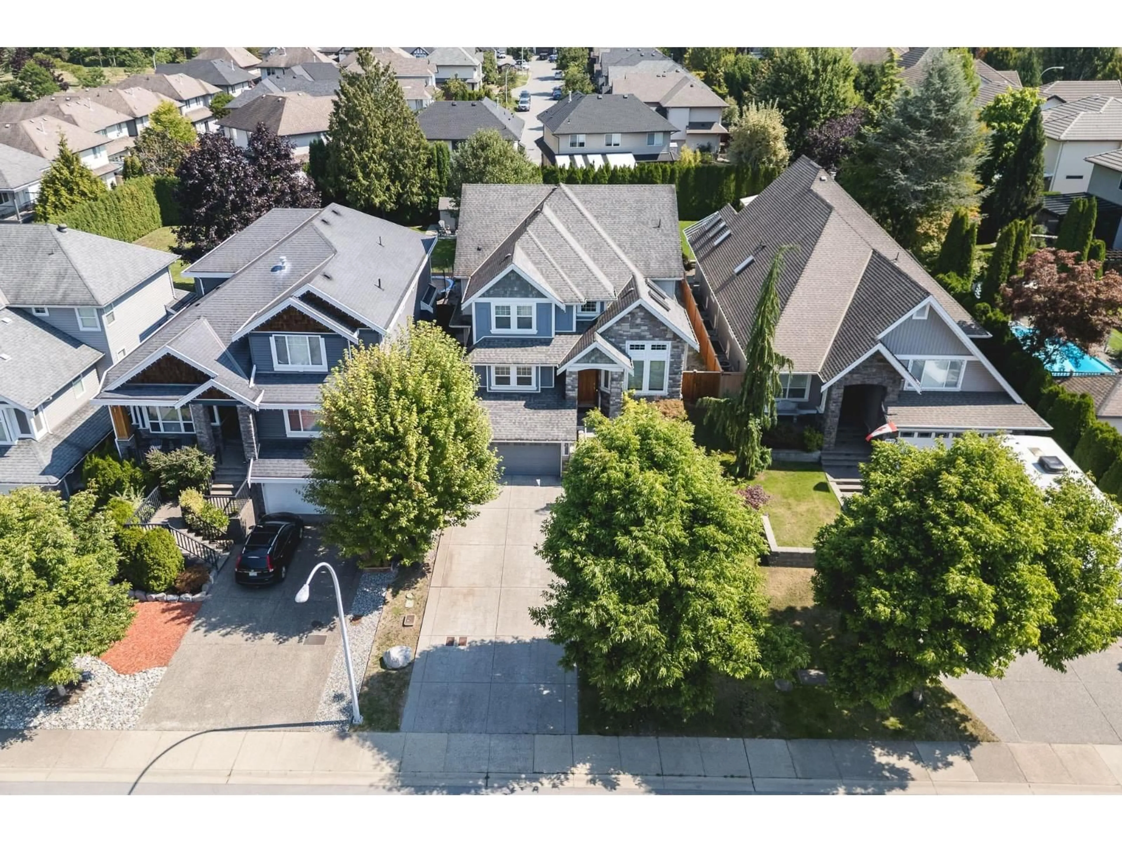 A pic from outside/outdoor area/front of a property/back of a property/a pic from drone, street for 6648 181, Surrey British Columbia V3S9A2