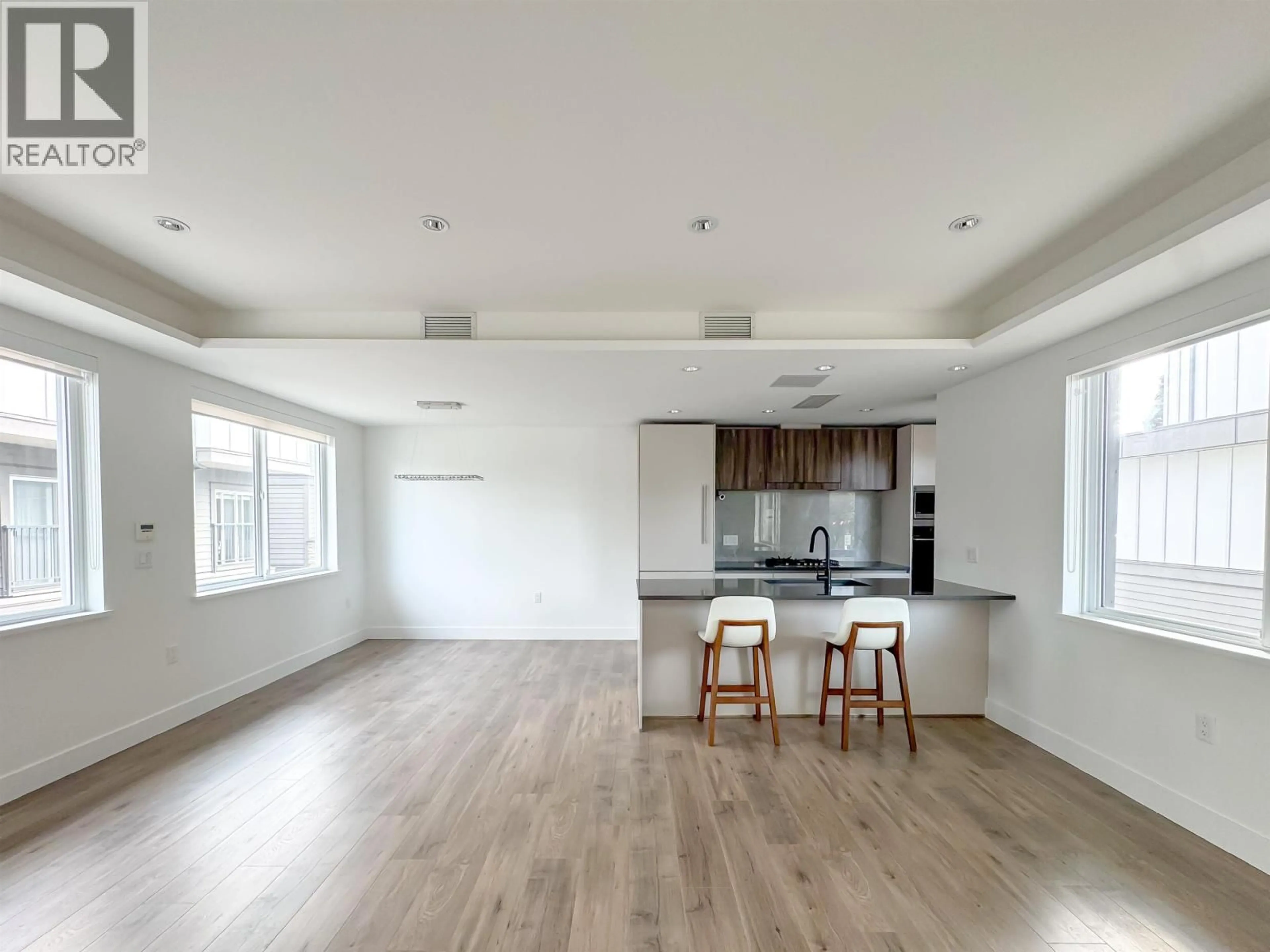 A pic of a room for 8 - 7000 WILLIAMS ROAD, Richmond British Columbia V7A1E6