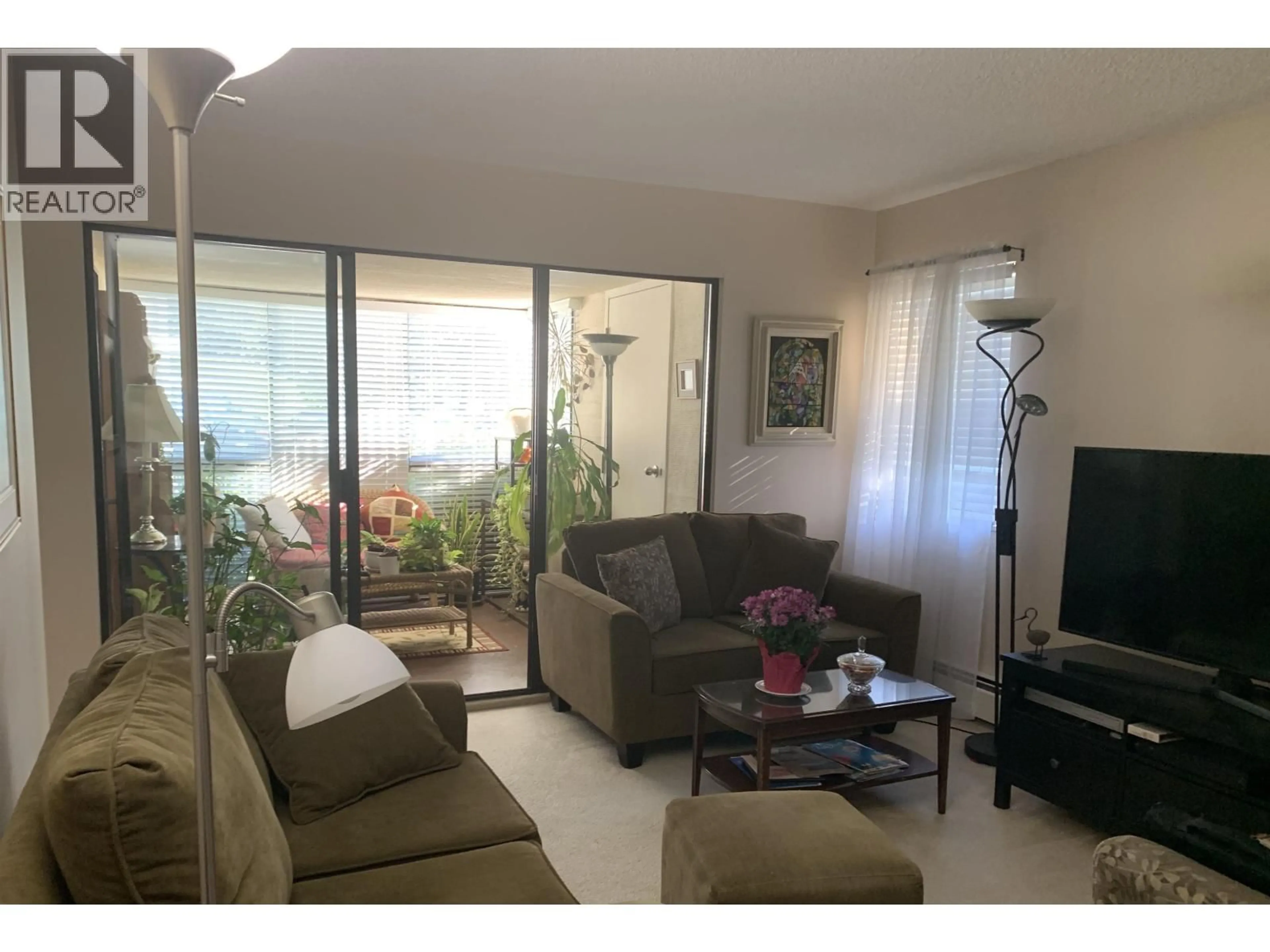 Living room with furniture, unknown for 113 - 5791 GRANVILLE AVENUE, Richmond British Columbia V7C1E8