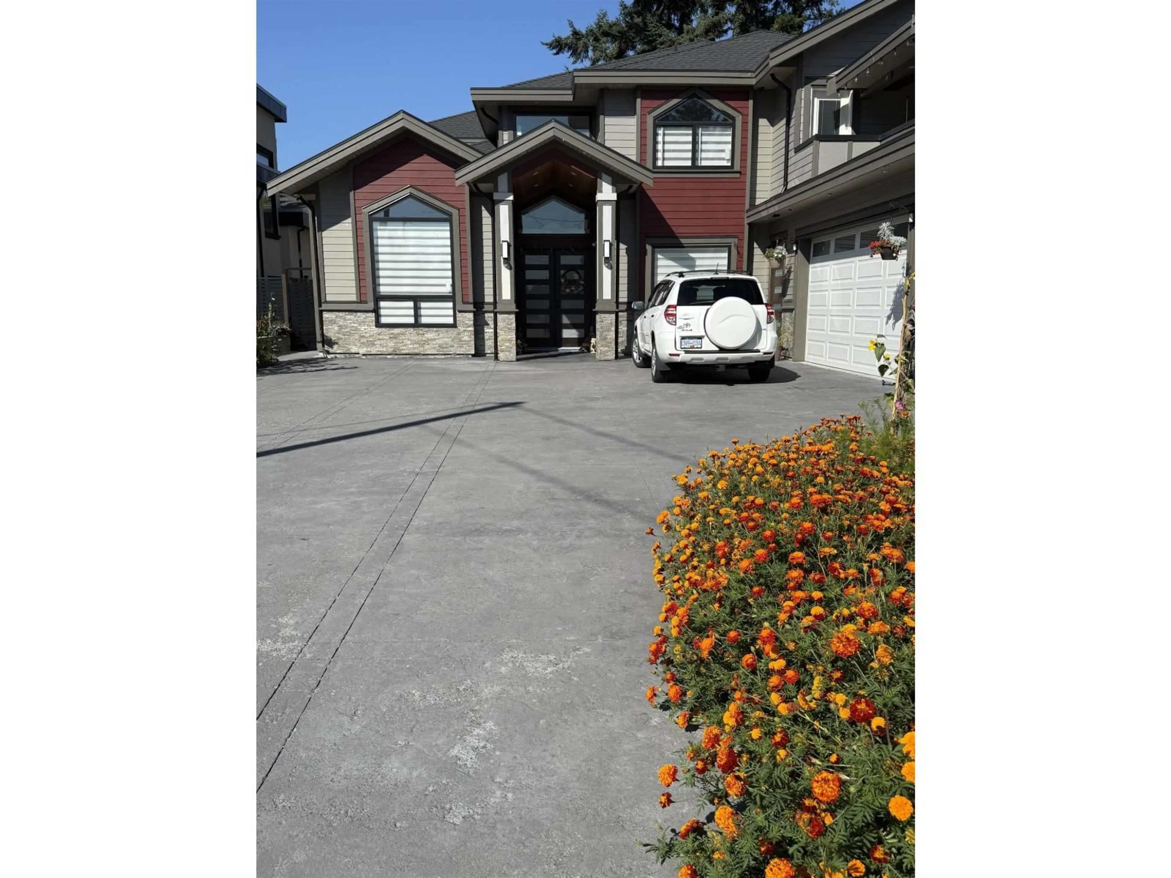 Unknown for 13449 68, Surrey British Columbia V3W2G1