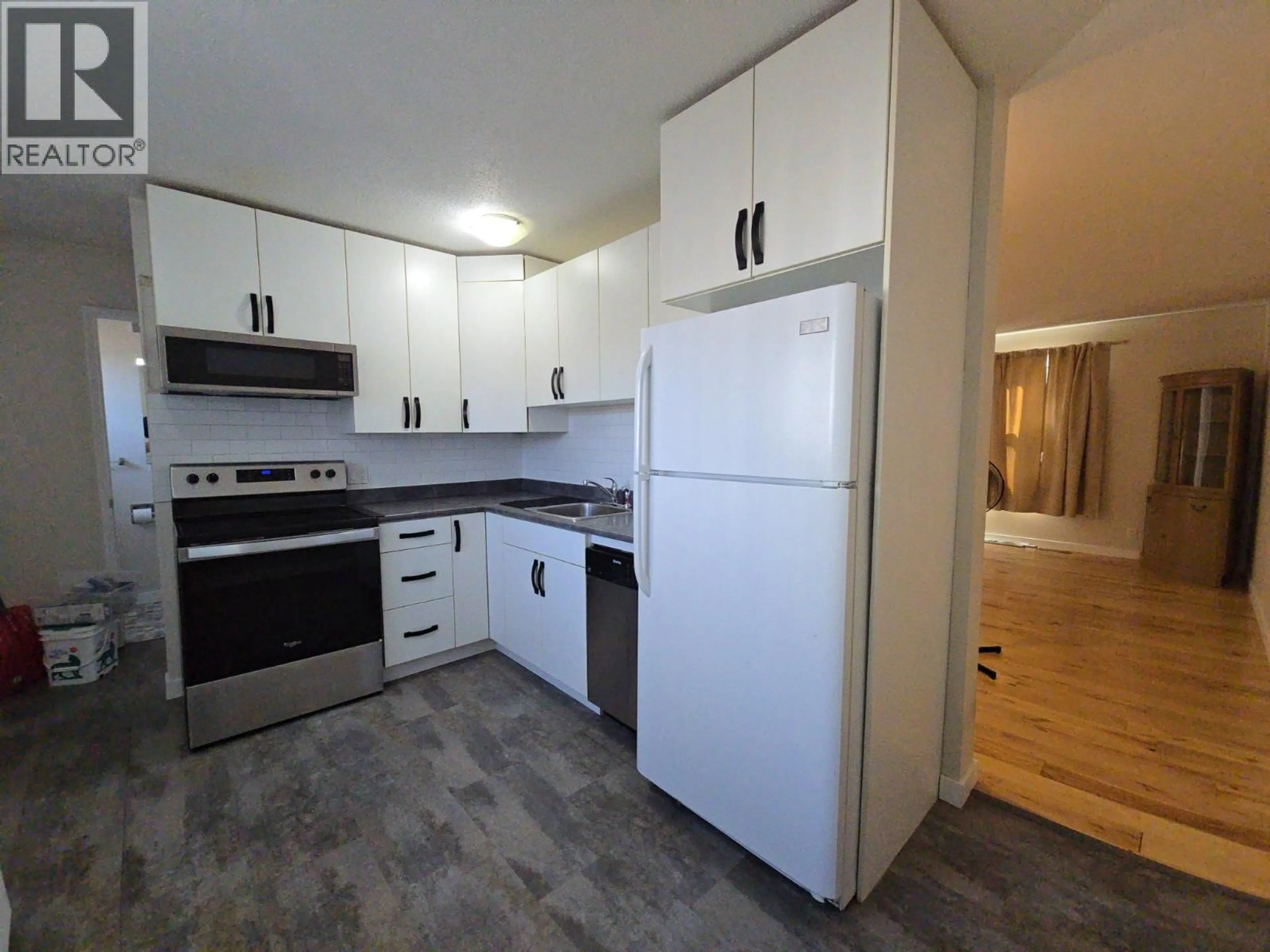 Standard kitchen, unknown for G81 - 1900 STRATHCONA AVENUE, Prince George British Columbia V2L2V9