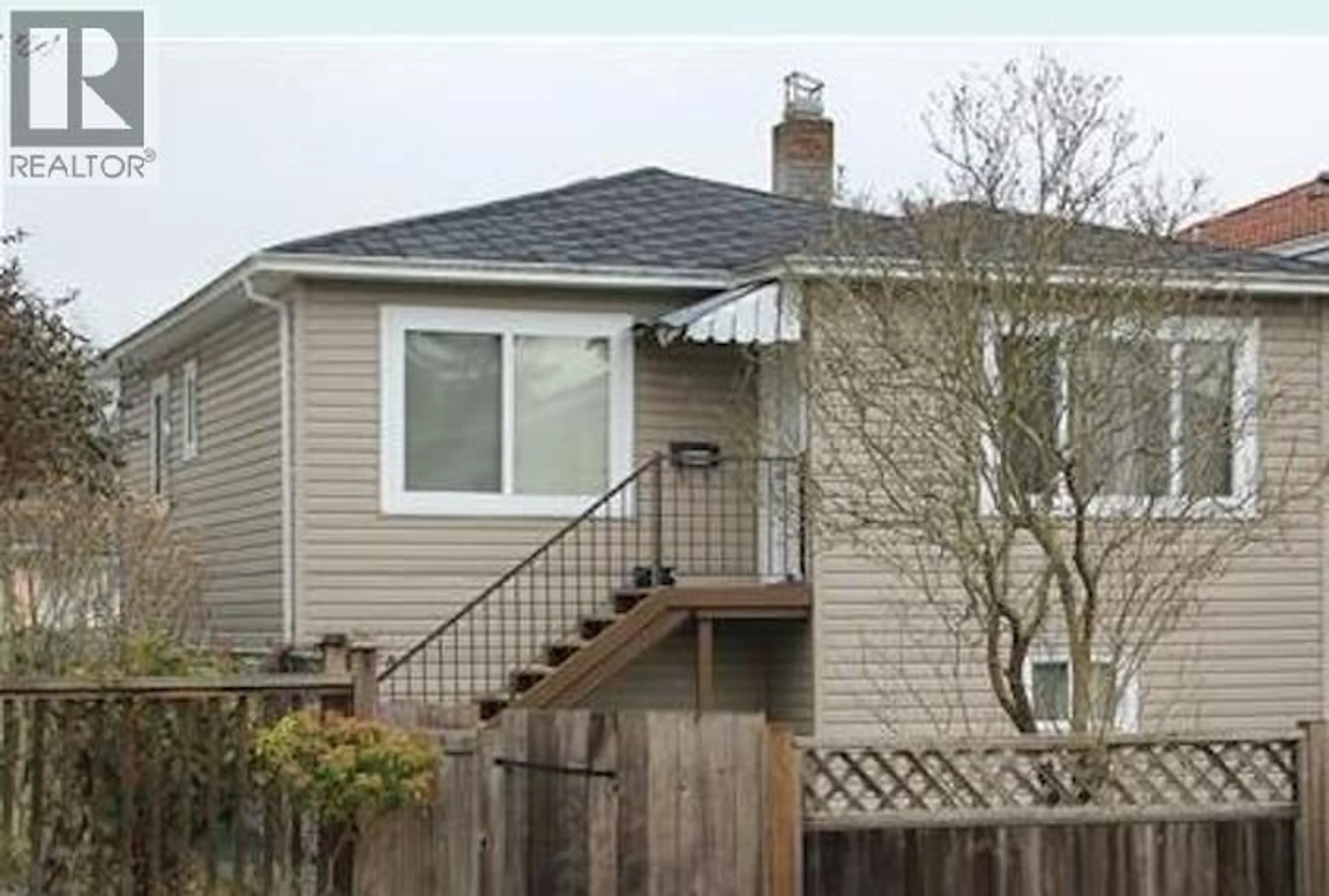 Home with vinyl exterior material, unknown for 2817 EUCLID AVENUE, Vancouver British Columbia V5R5C2