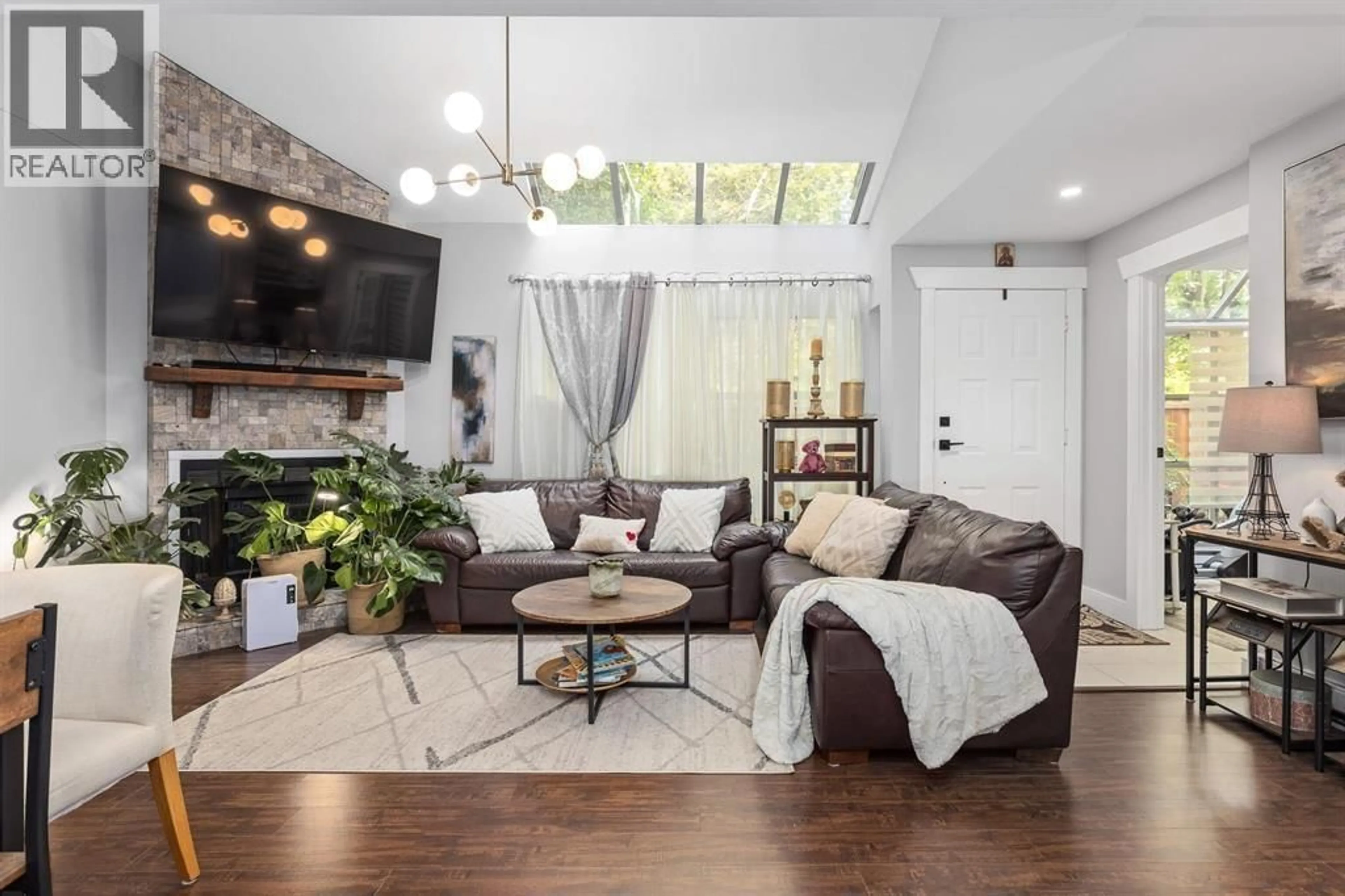 Living room with furniture, unknown for 15 - 7540 ABERCROMBIE DRIVE, Richmond British Columbia V6Y3J8
