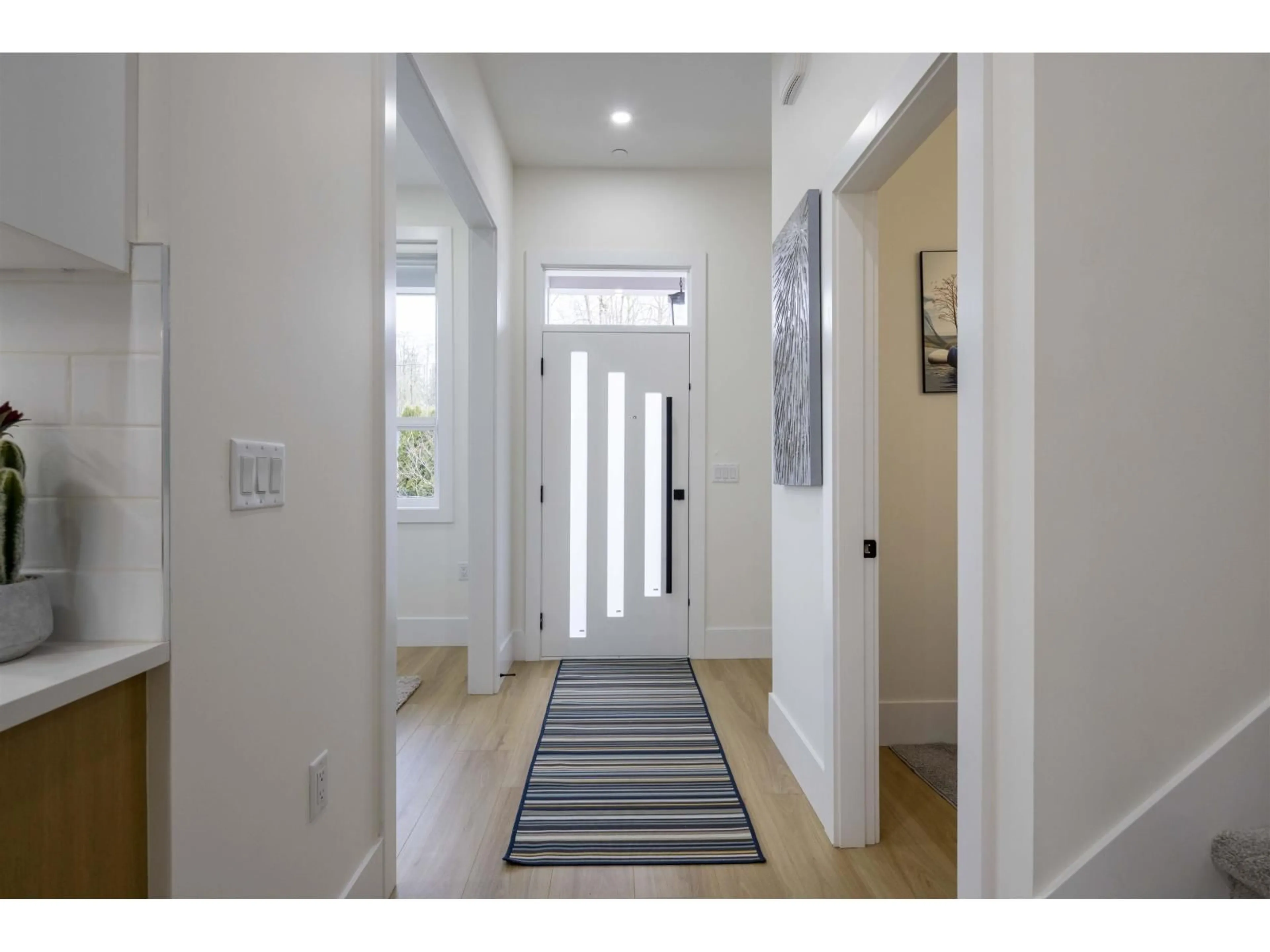 Indoor entryway for 7683 197, Langley British Columbia V2Y3T4