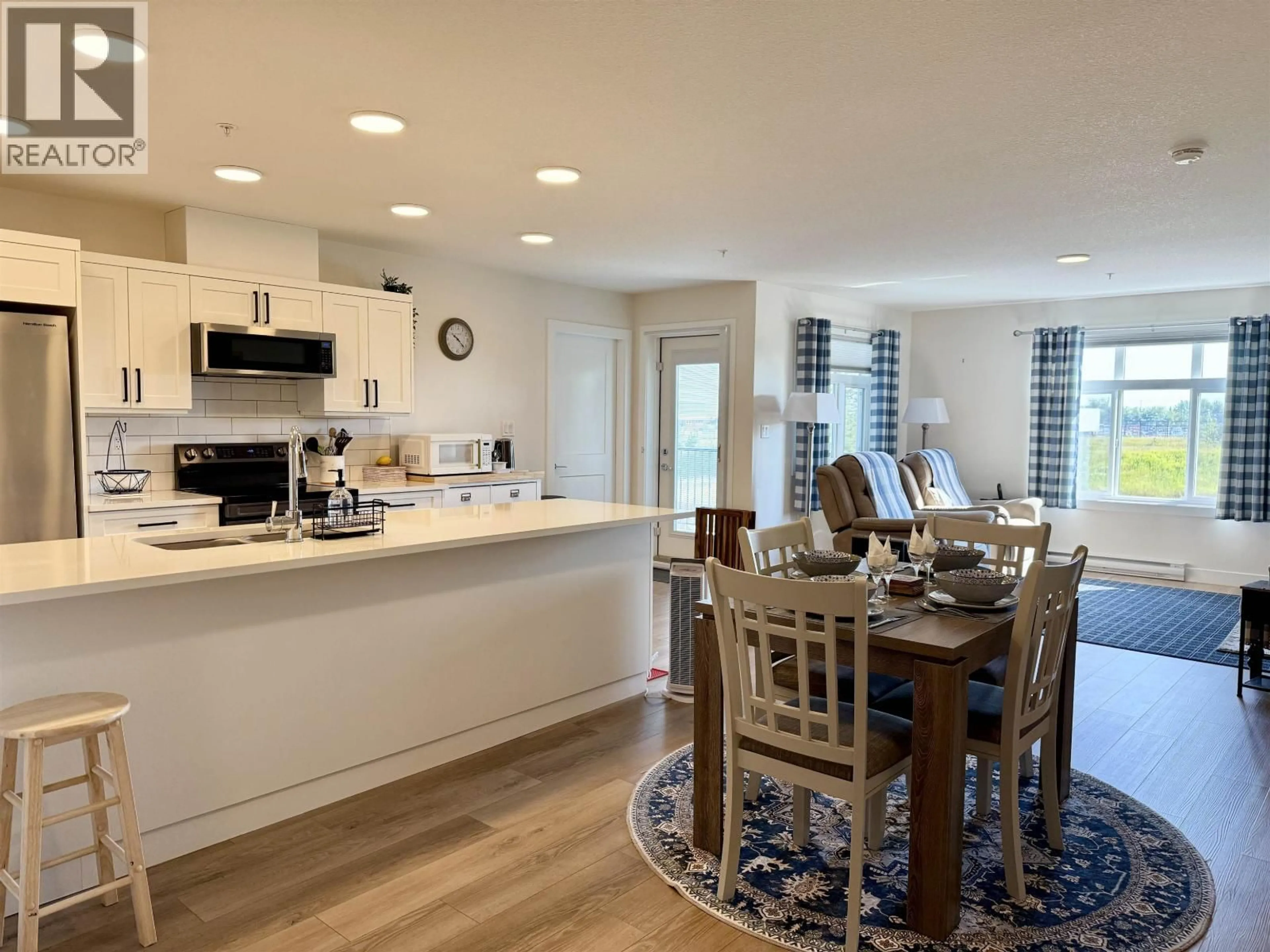 Open concept kitchen, unknown for 106 - 4278 22ND AVENUE, Prince George British Columbia V2N0J4