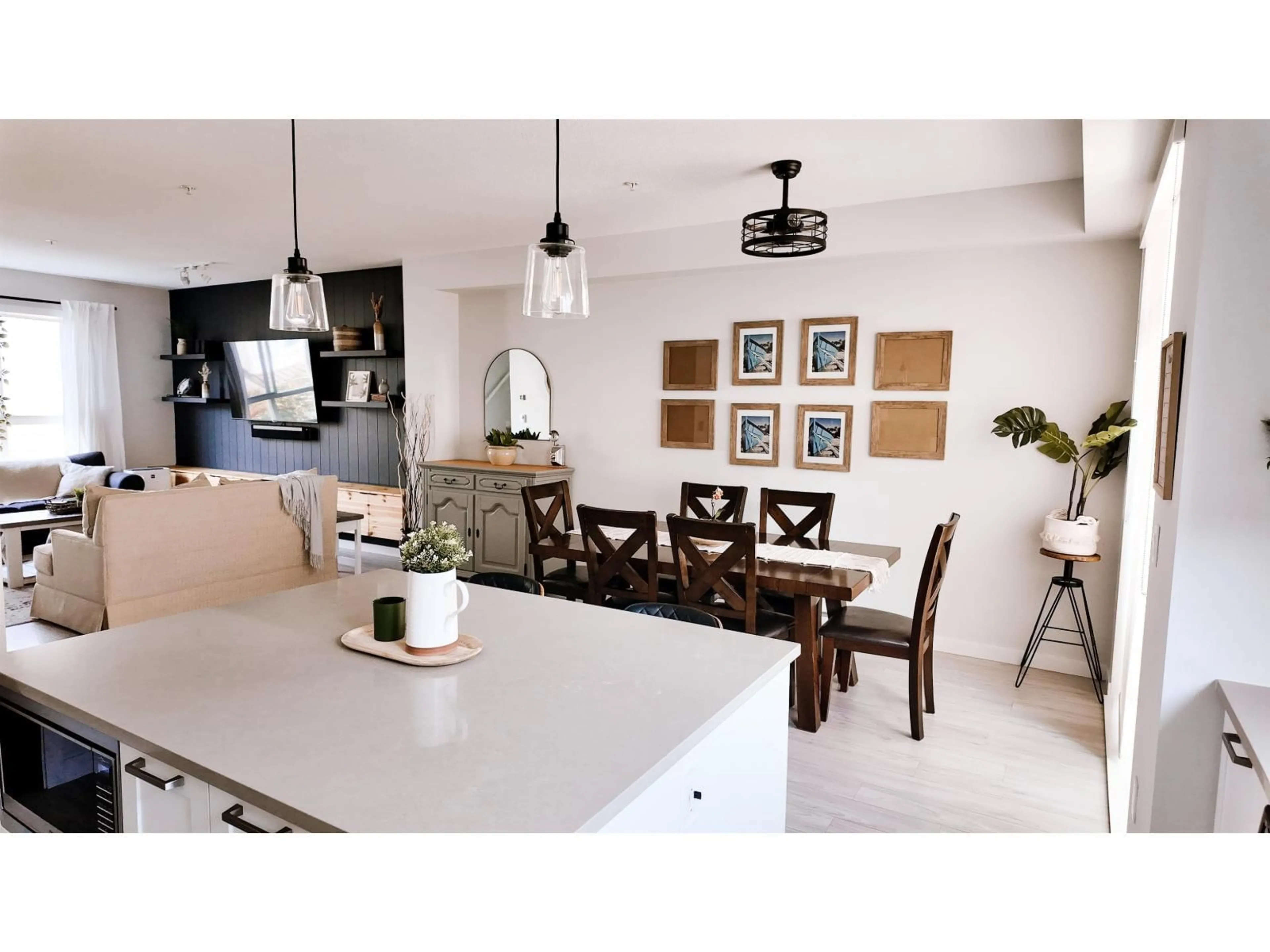 Open concept kitchen, ceramic/tile floor for 131 - 8335 NELSON, Mission British Columbia V4S0E4