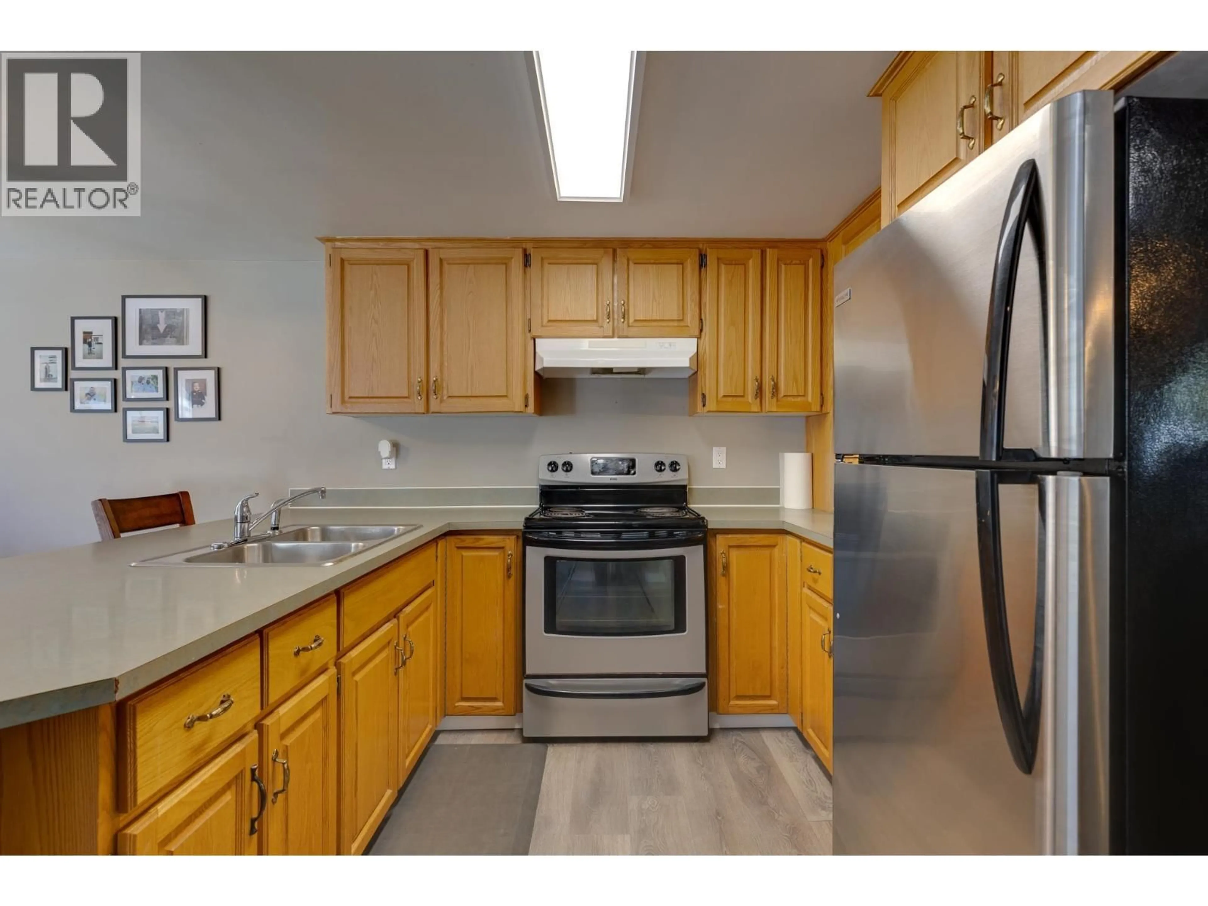 Standard kitchen, unknown for 2871 MEYER ROAD, Prince George British Columbia V2K1M2