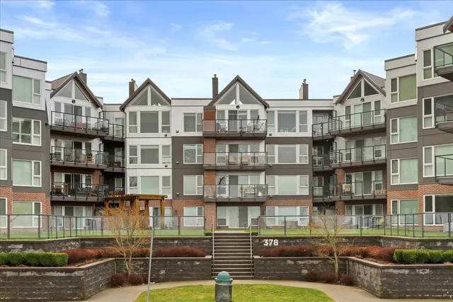 209 - 378 ESPLANADE AVENUE, Harrison Hot Springs 2