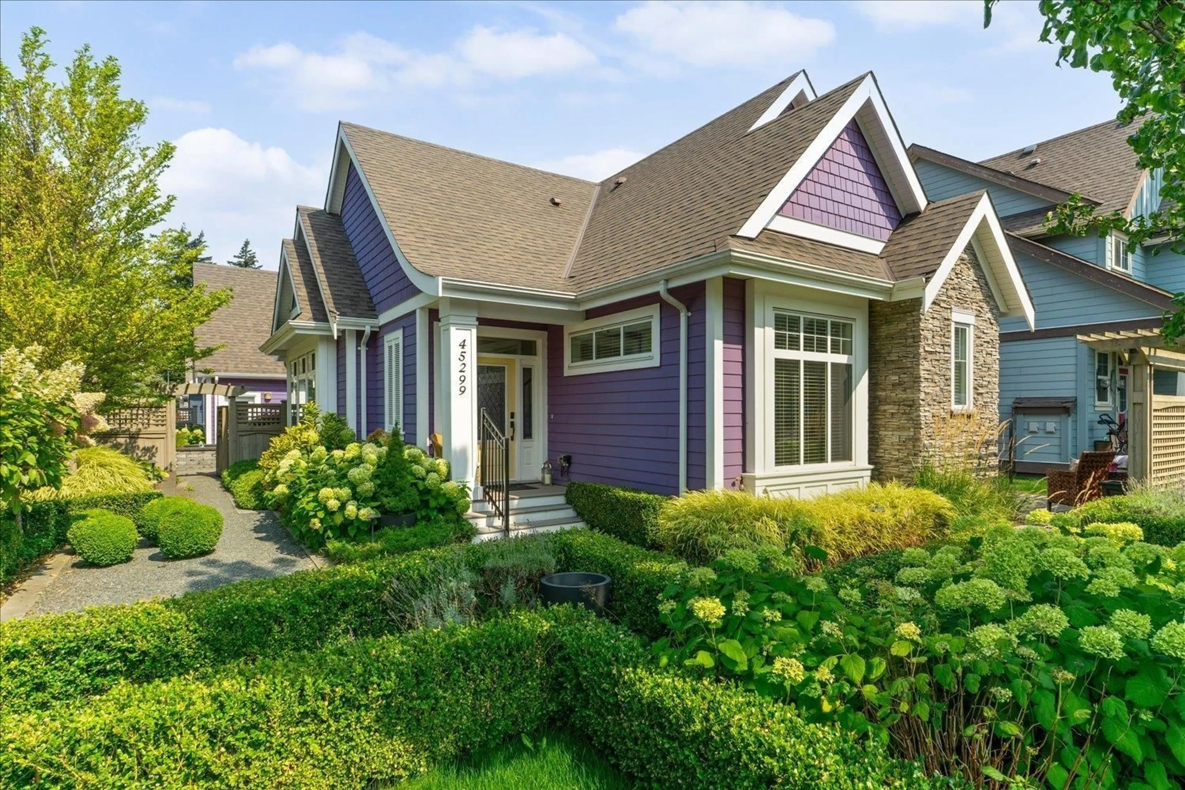 Home with vinyl exterior material, street for 45299 CHEHALIS DRIVE, Chilliwack British Columbia V2R0S3
