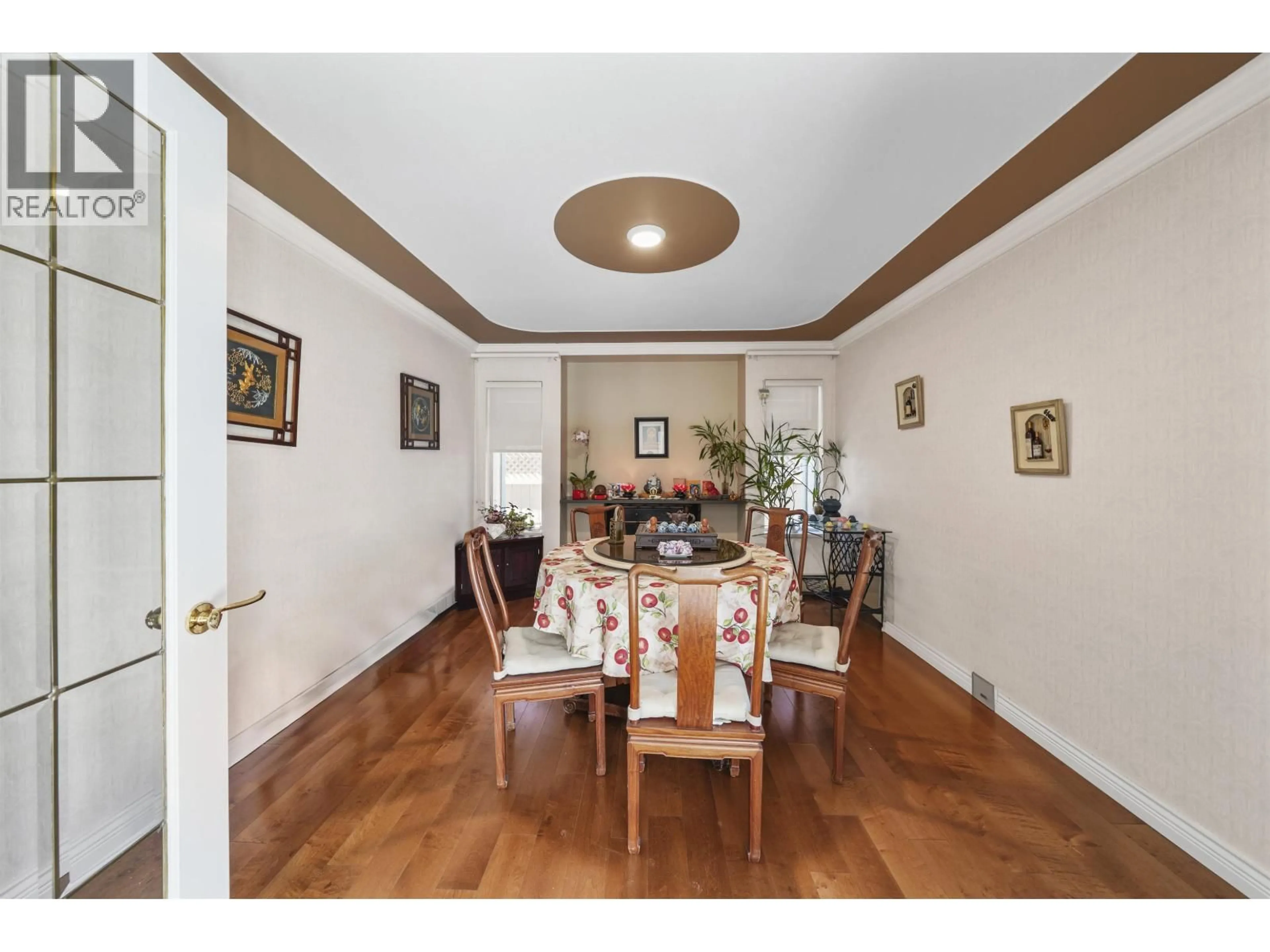 Dining room, wood/laminate floor for 5371 MAPLE ROAD, Richmond British Columbia V7E1G2