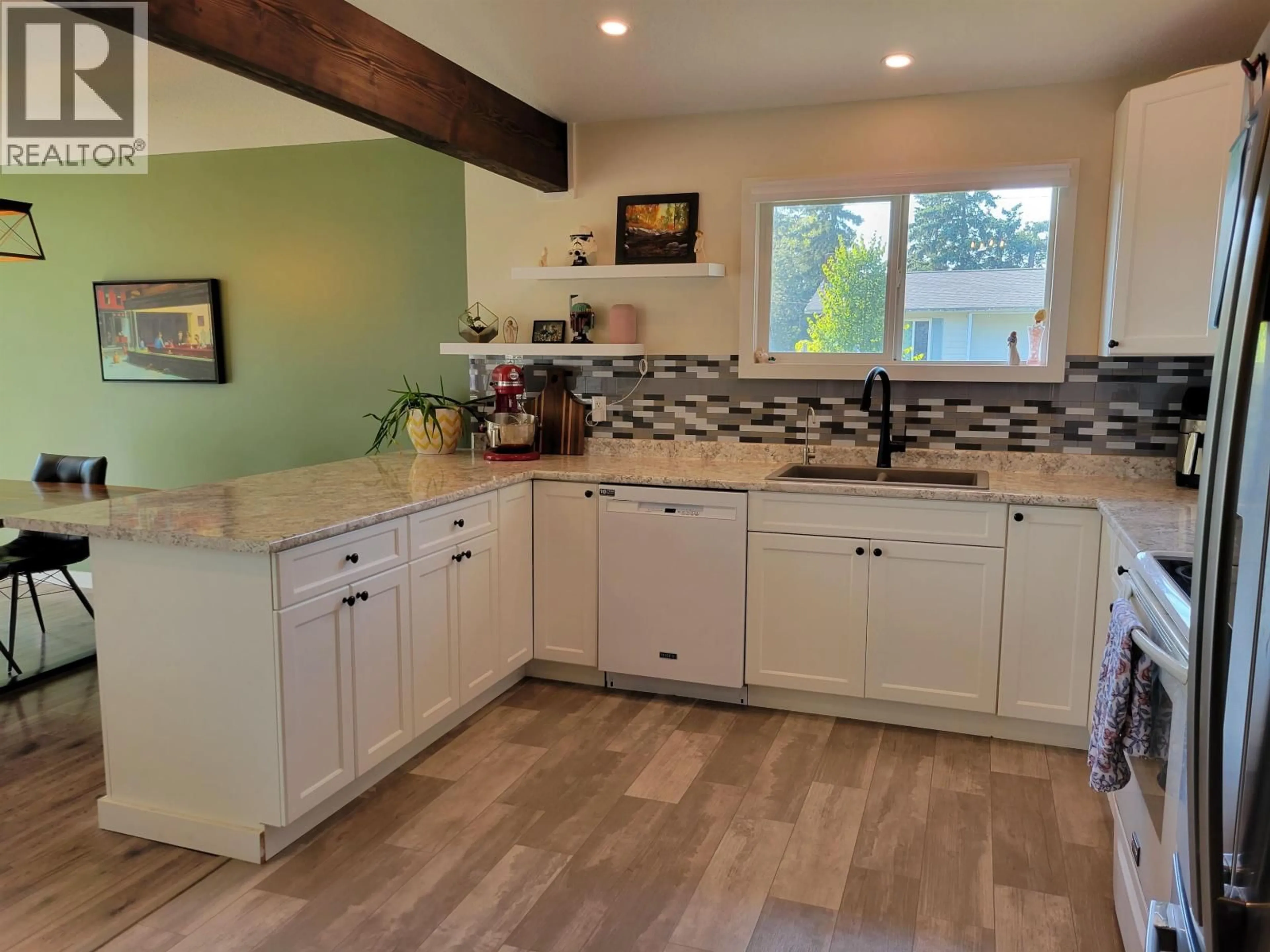 Open concept kitchen, ceramic/tile floor for 343 COLUMBIA STREET, Vanderhoof British Columbia V0J3A0