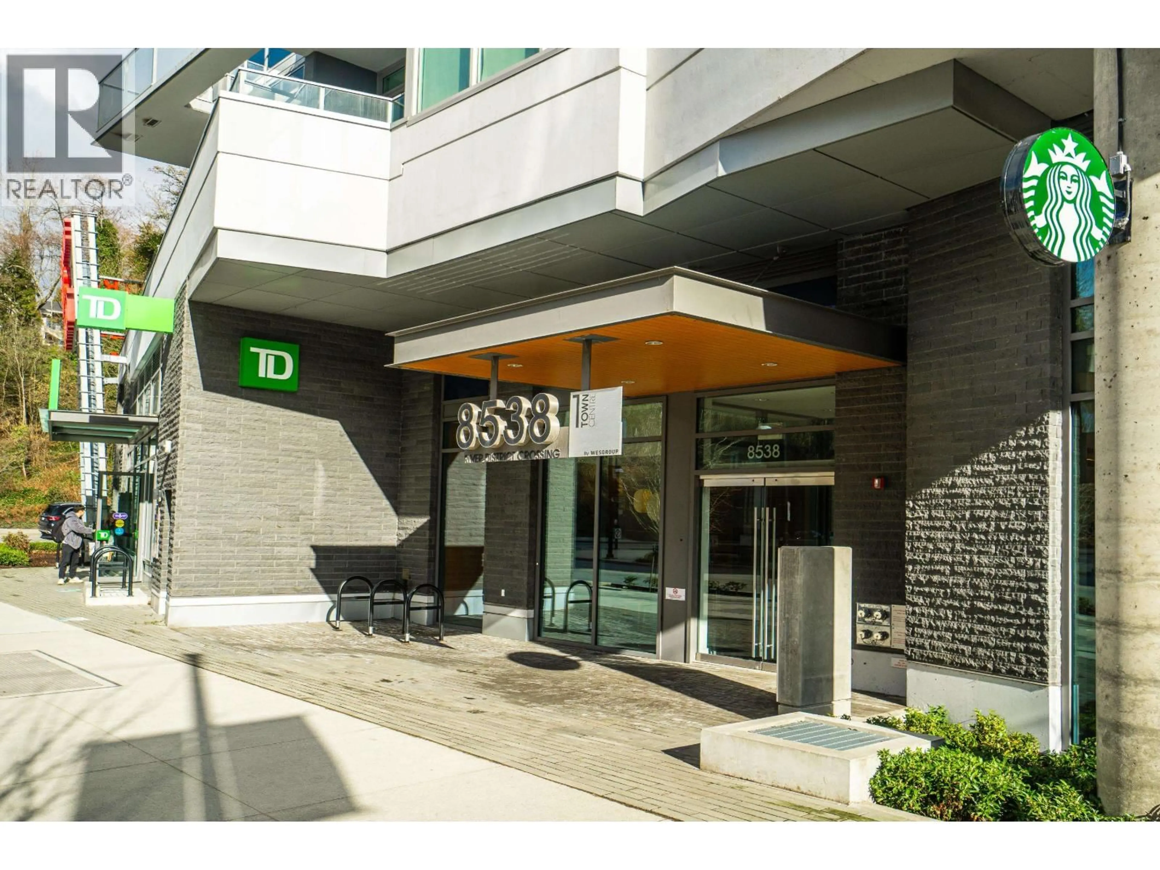 Indoor foyer for 1807 - 8538 RIVER DISTRICT CROSSING, Vancouver British Columbia V5S0C9