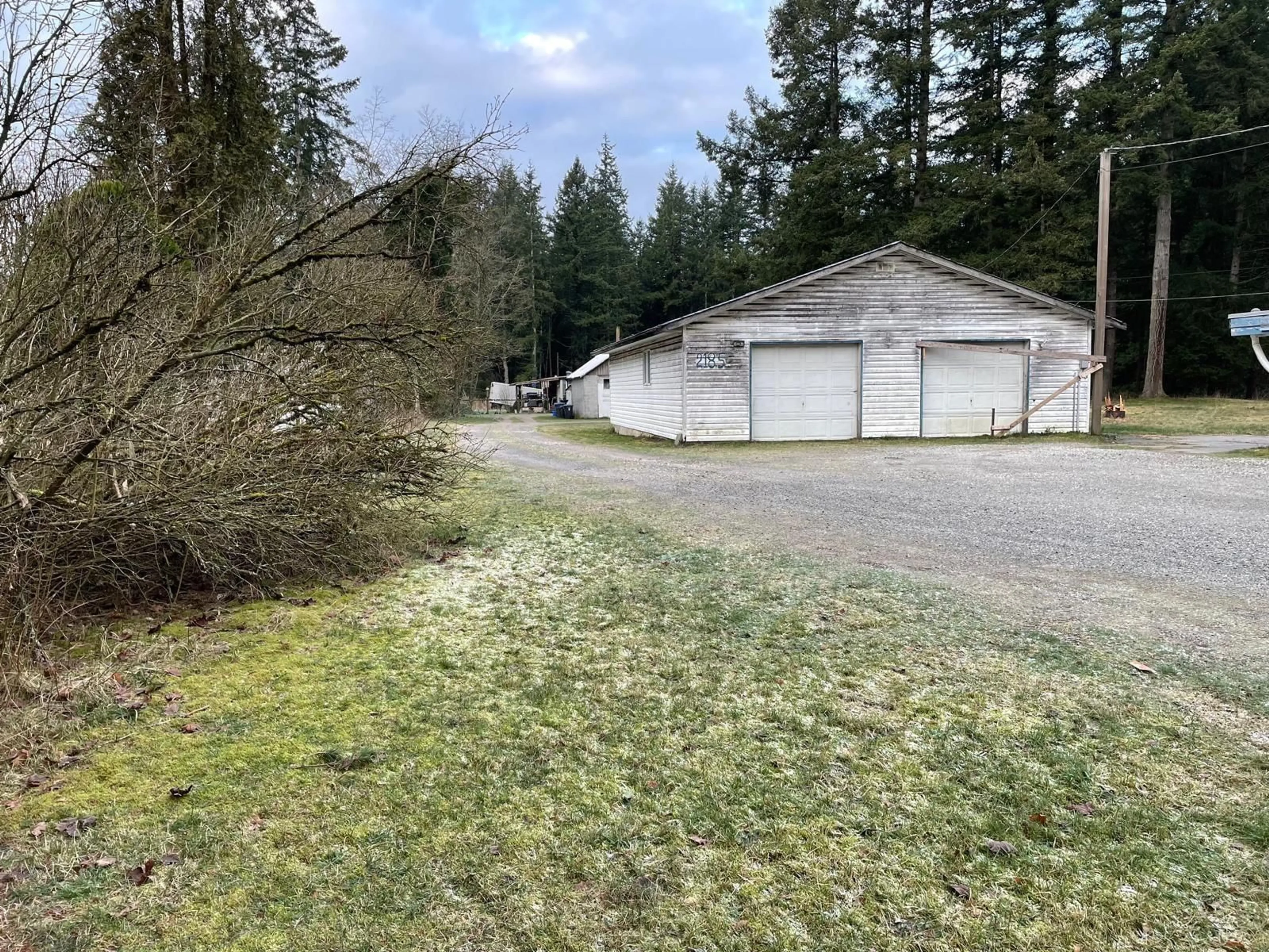 Shed for 2185 200, Langley British Columbia V2Z1Z6