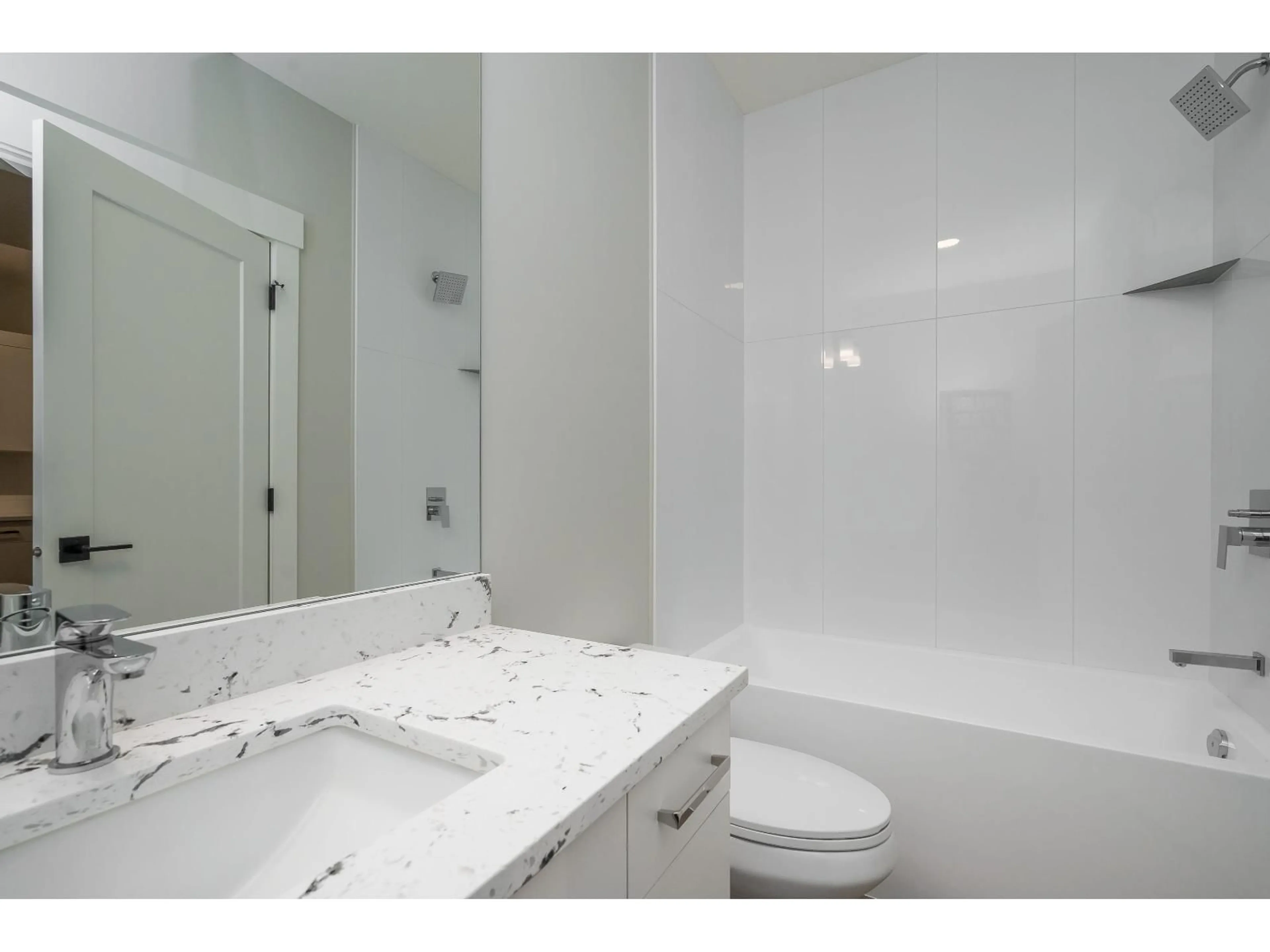 Standard bathroom, ceramic/tile floor for 20488 46A, Langley British Columbia V3A3J8