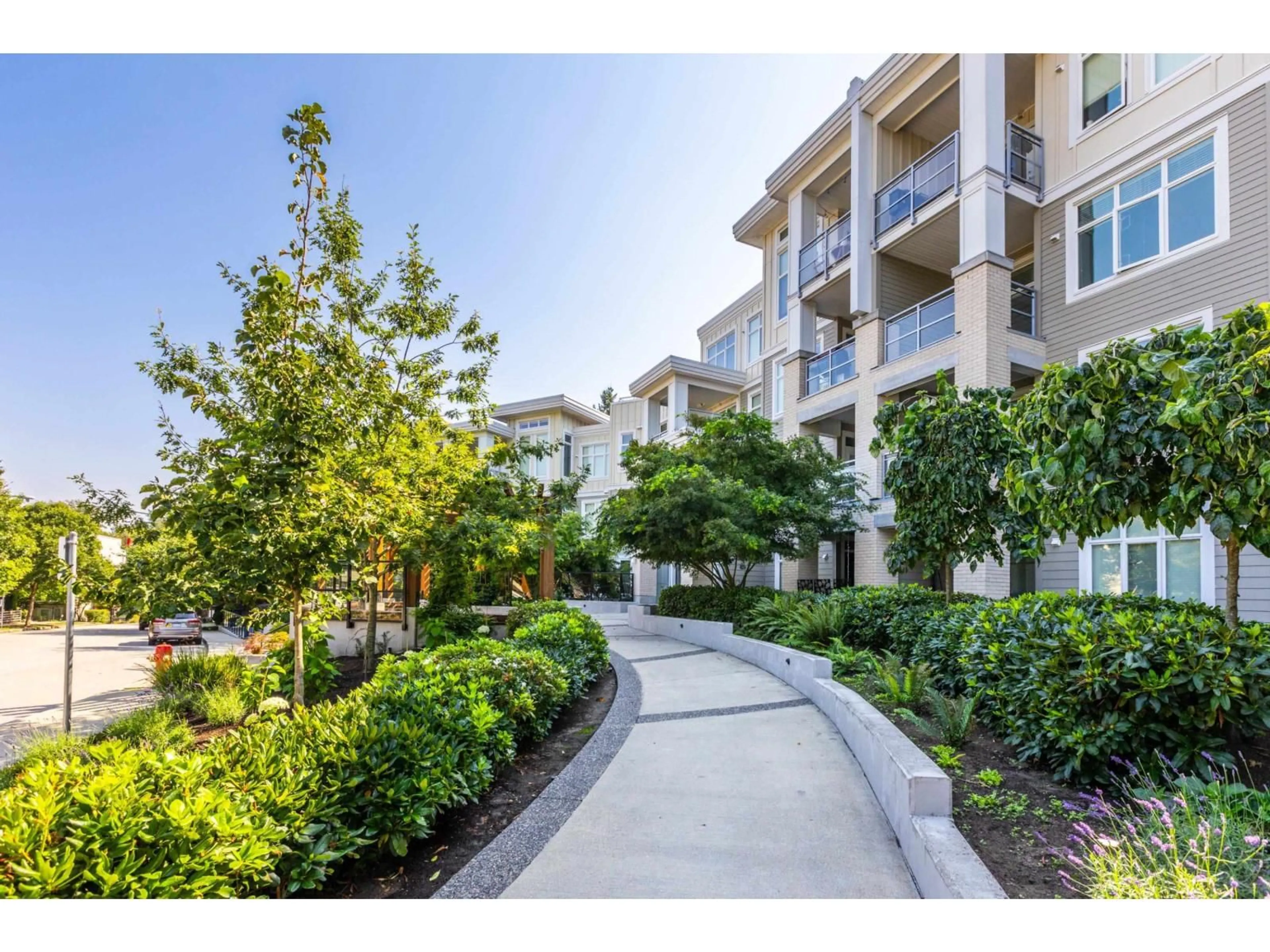 Patio, street for 505 - 15436 31, Surrey British Columbia V3Z1H3