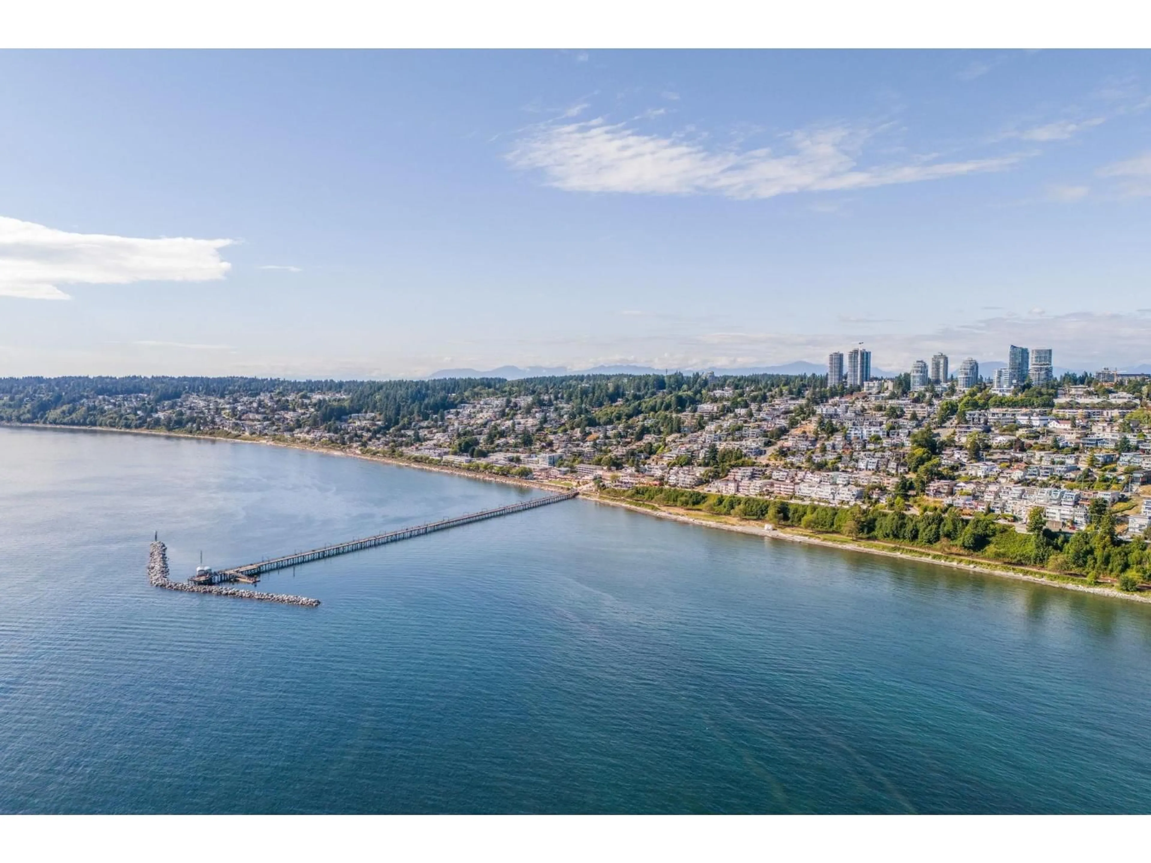 A pic from outside/outdoor area/front of a property/back of a property/a pic from drone, water/lake/river/ocean view for 1 - 14820 BUENA VISTA, White Rock British Columbia V4B0B3