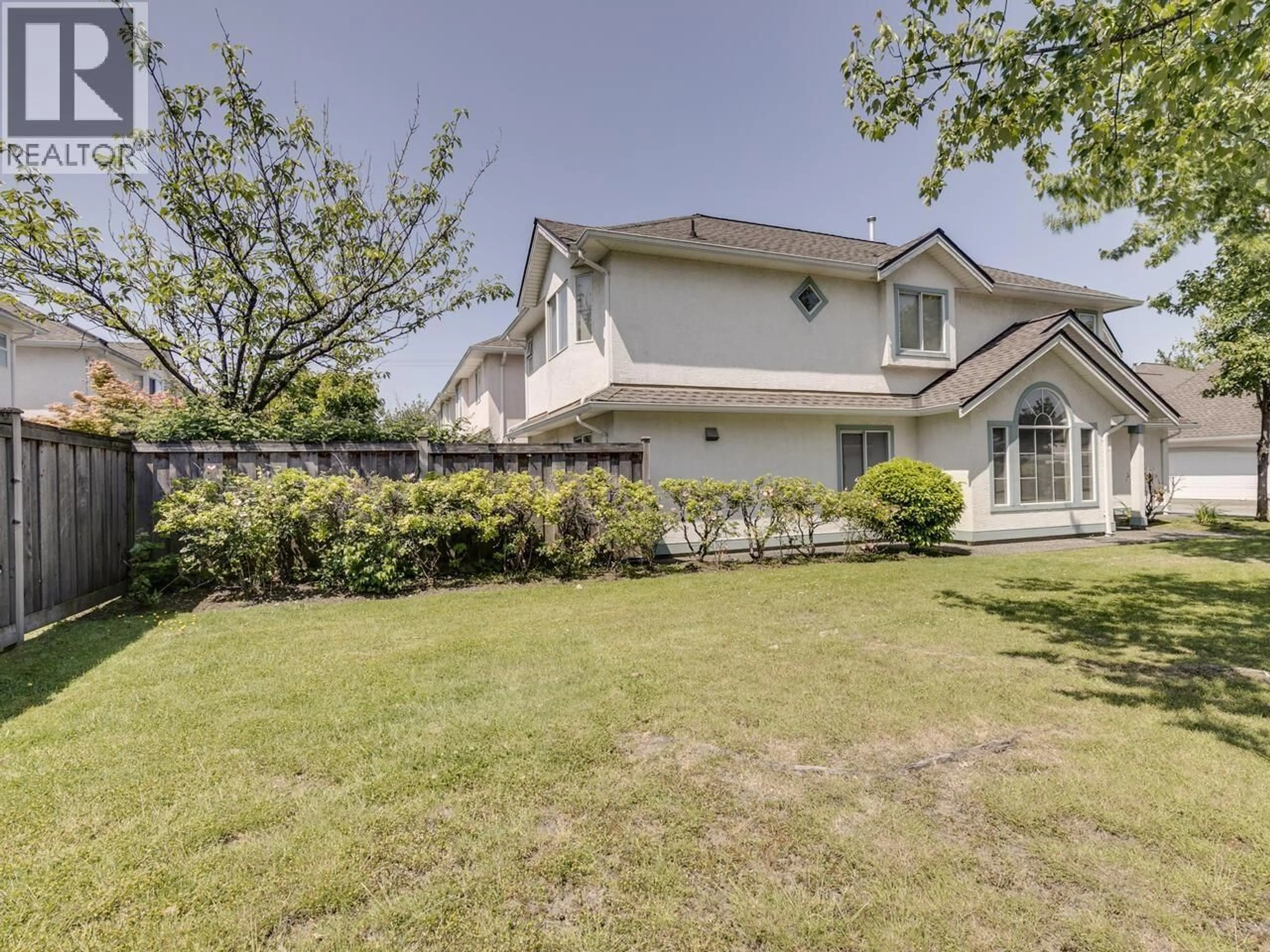 A pic from outside/outdoor area/front of a property/back of a property/a pic from drone, street for 8 - 10000 FISHER GATE, Richmond British Columbia V6X3W8