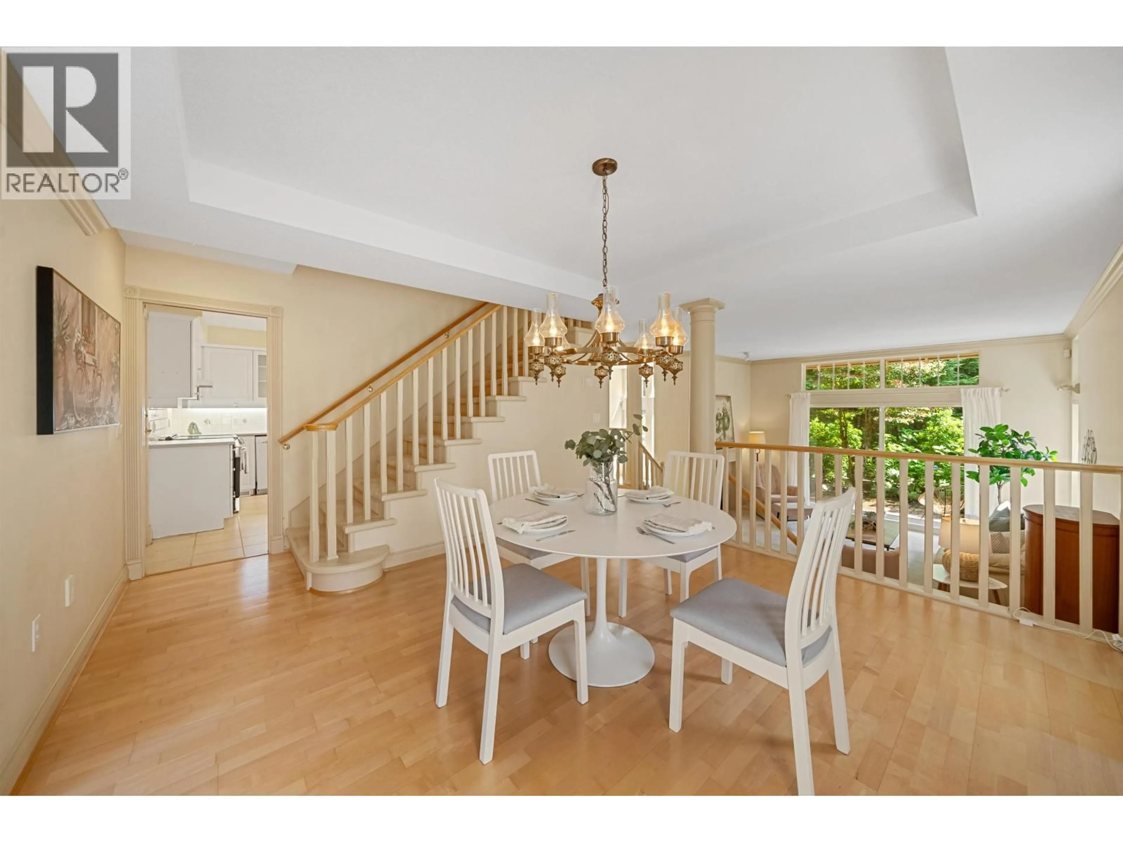 Dining room, unknown for 48 - 3405 PLATEAU BOULEVARD, Coquitlam British Columbia V3E3L7