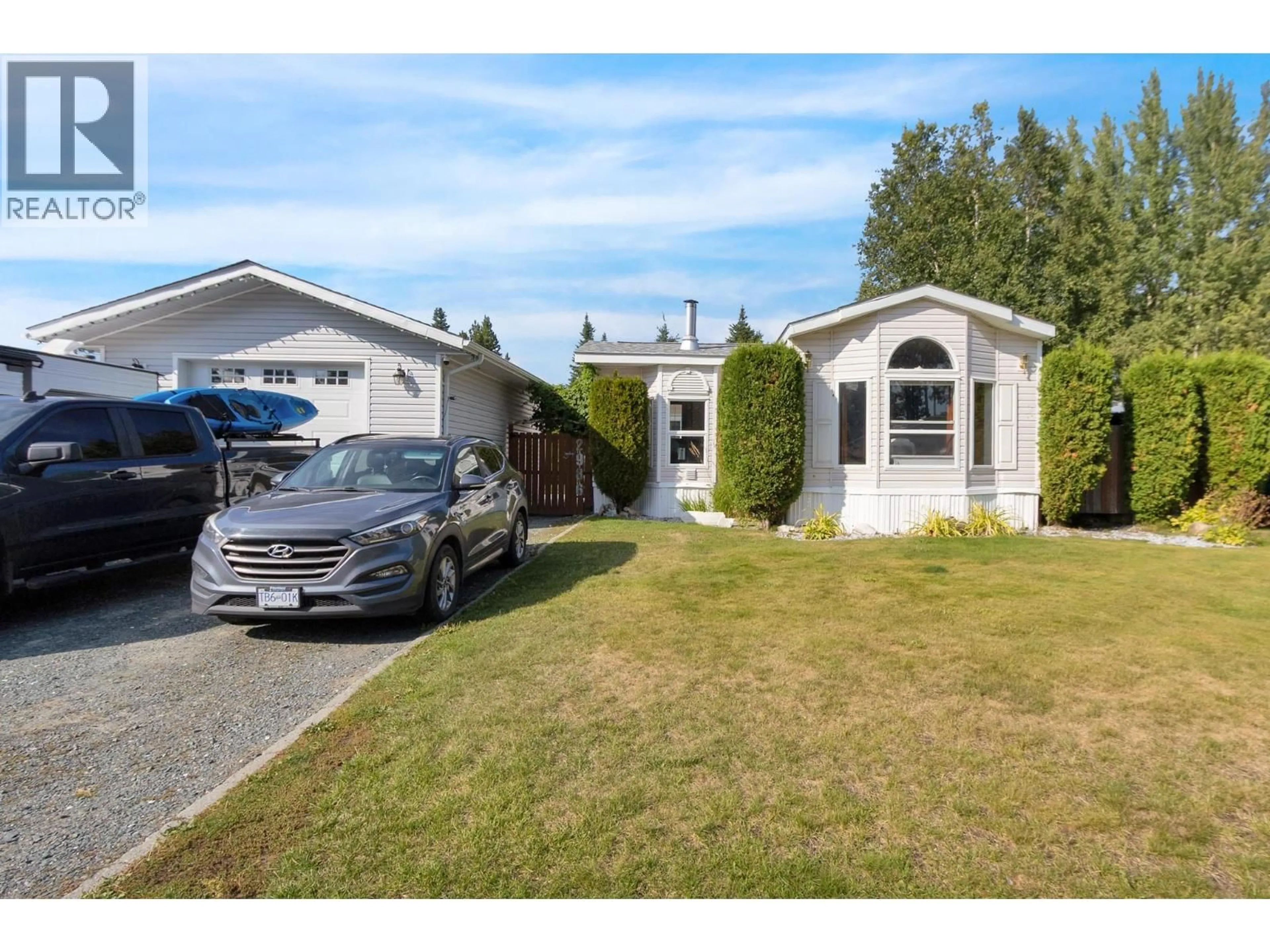 Home with vinyl exterior material, street for 2986 GREENFOREST CRESCENT, Prince George British Columbia V2K5B5