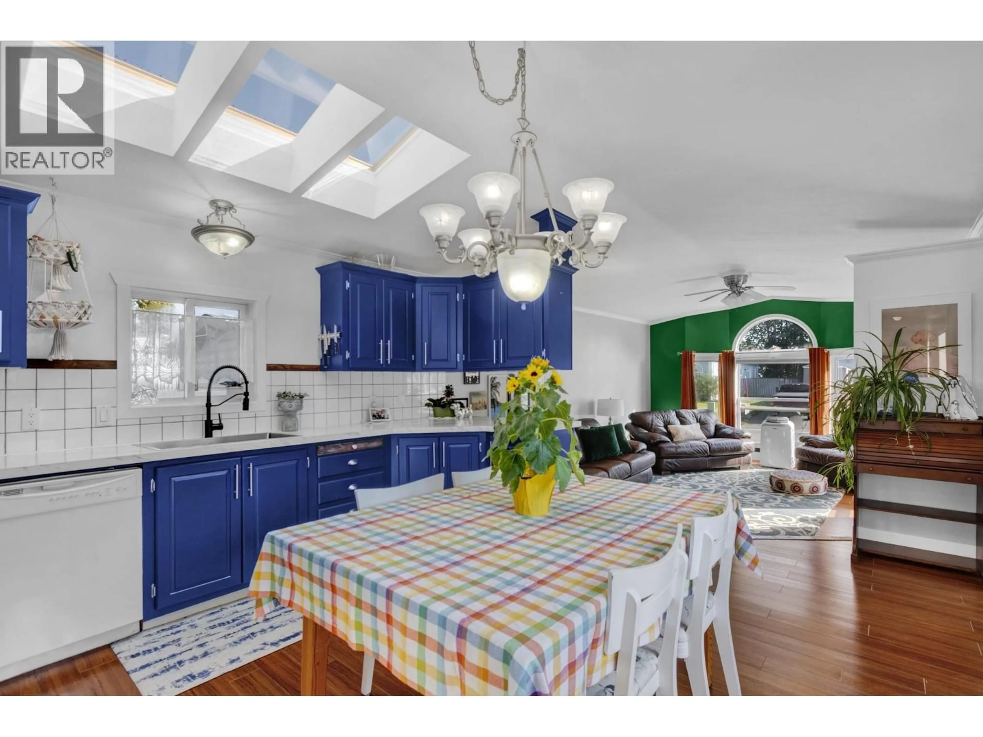 Open concept kitchen, ceramic/tile floor for 2986 GREENFOREST CRESCENT, Prince George British Columbia V2K5B5