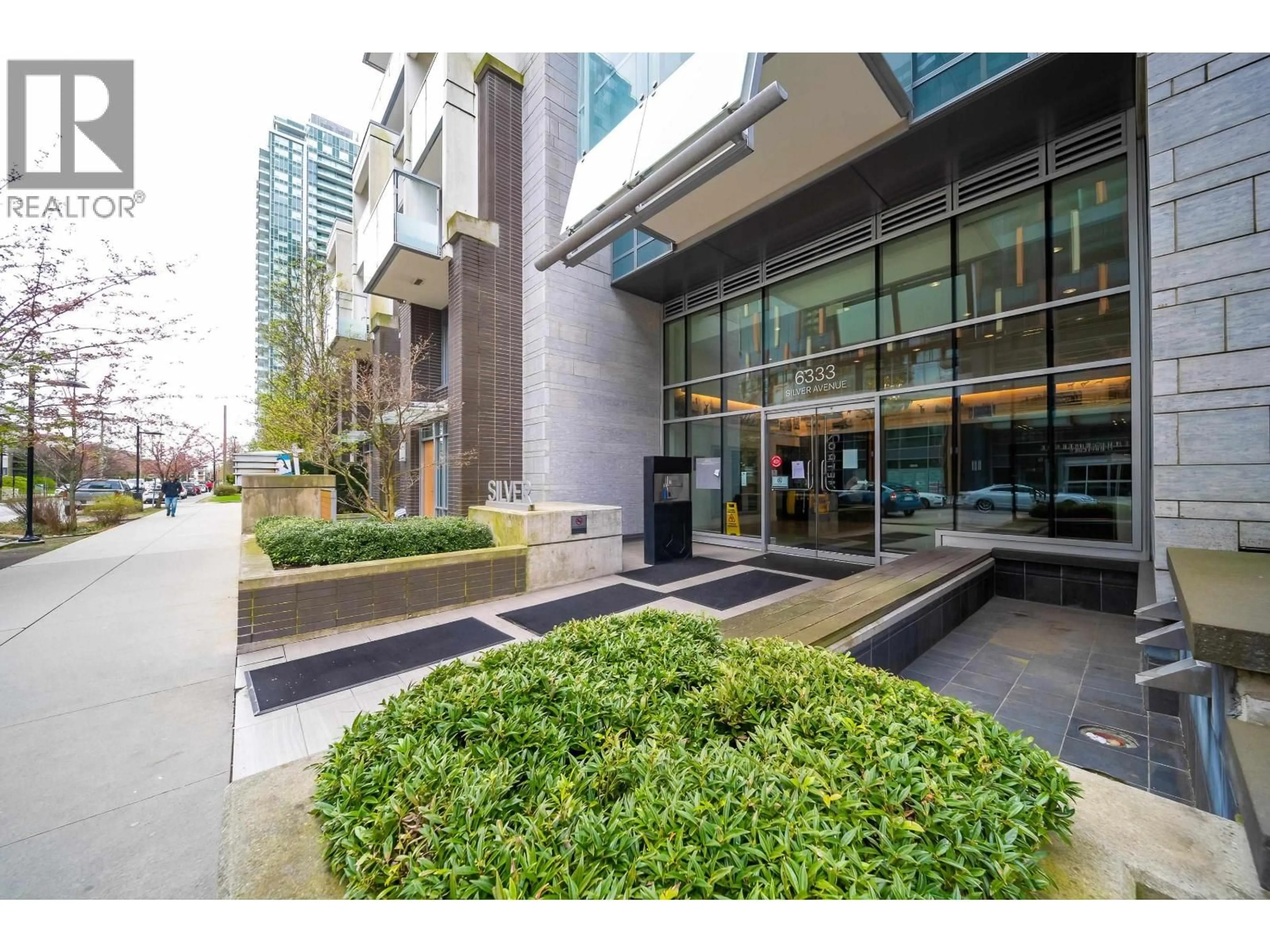 Indoor foyer for 3103 - 6333 SILVER AVENUE, Burnaby British Columbia V5H0C3