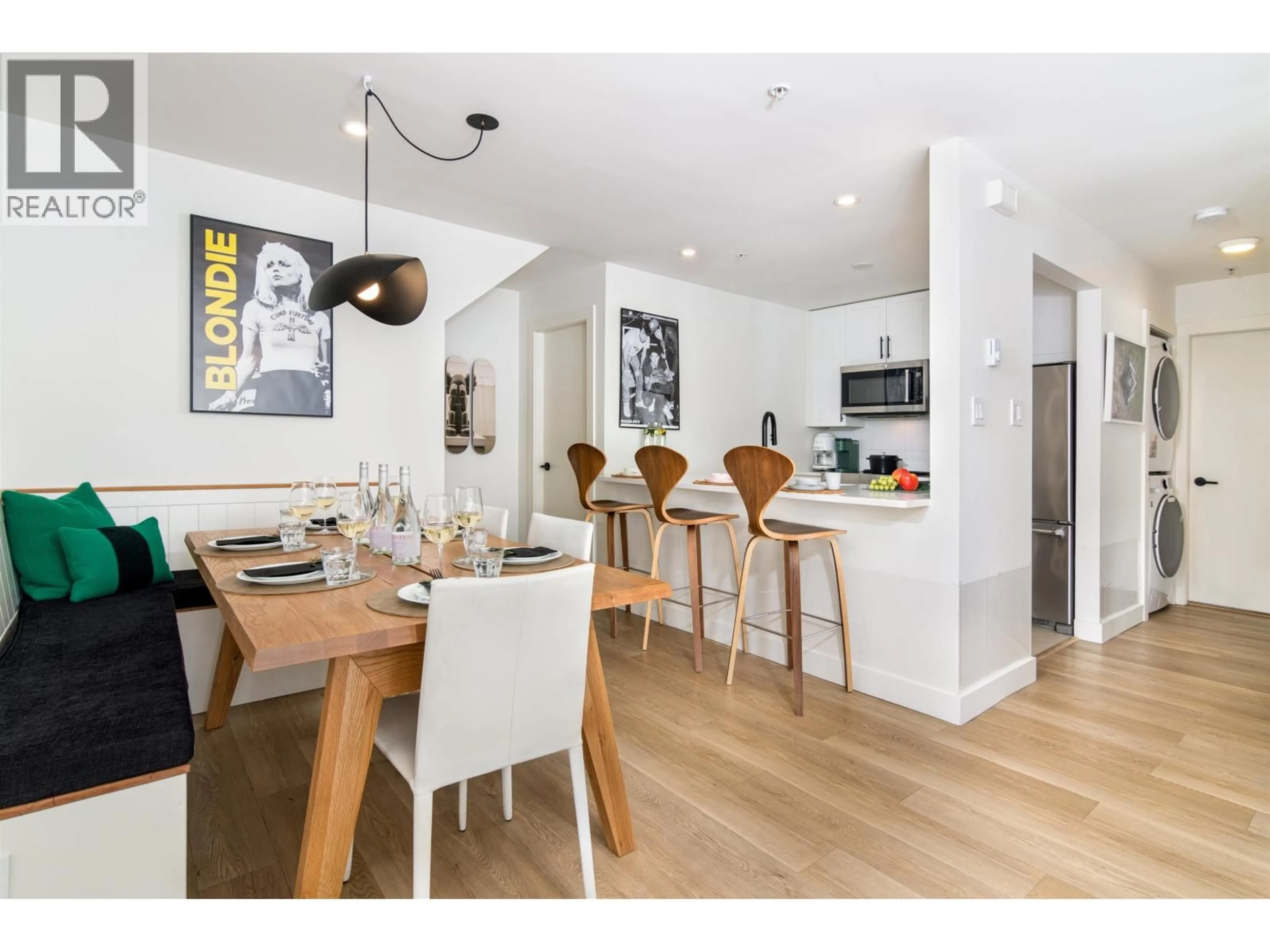 Open concept kitchen, wood/laminate floor for 14 - 4637 BLACKCOMB WAY, Whistler British Columbia V8E0Y6