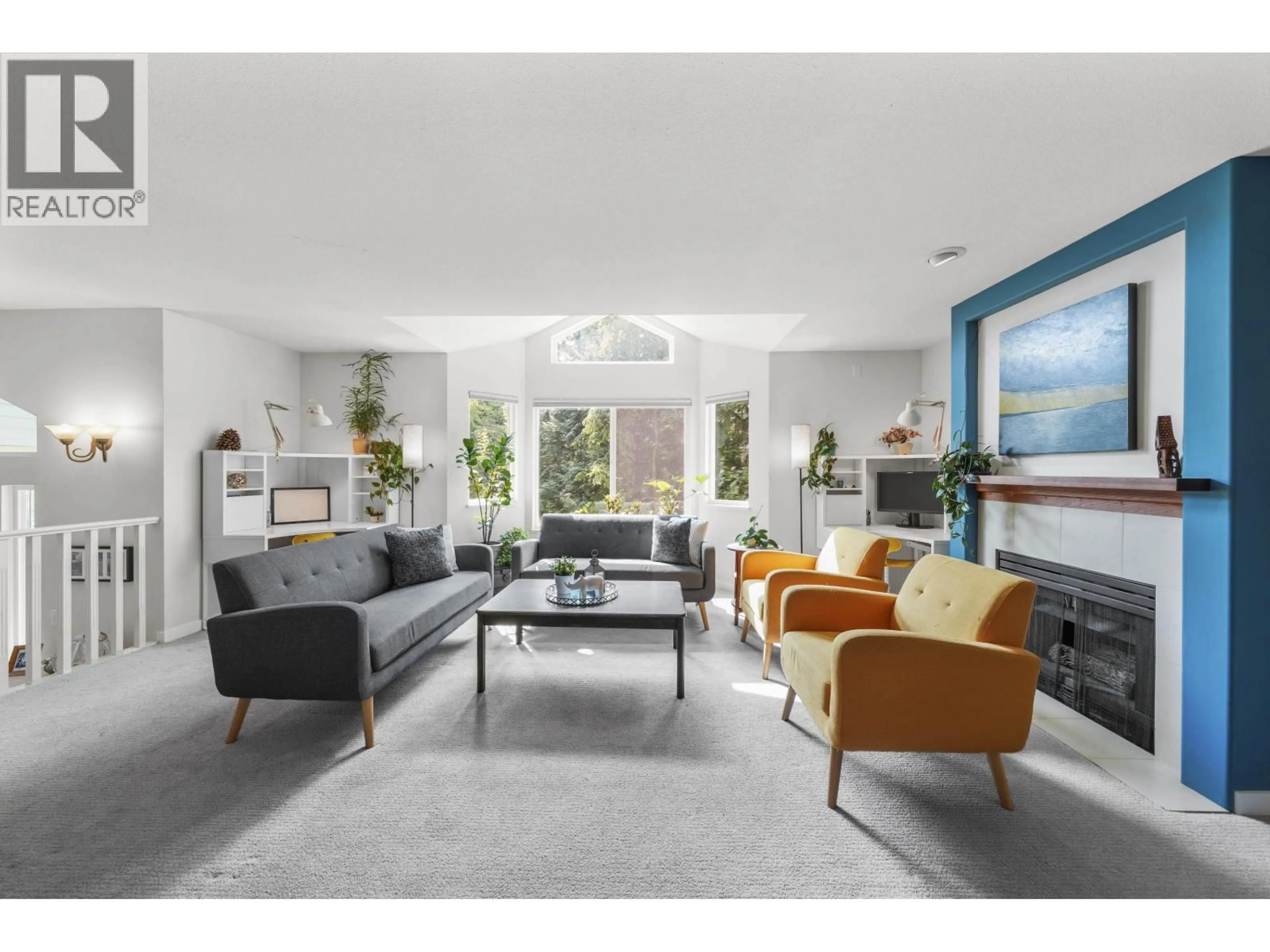 Living room with furniture, unknown for 135 - 101 PARKSIDE DRIVE, Port Moody British Columbia V3H4W6