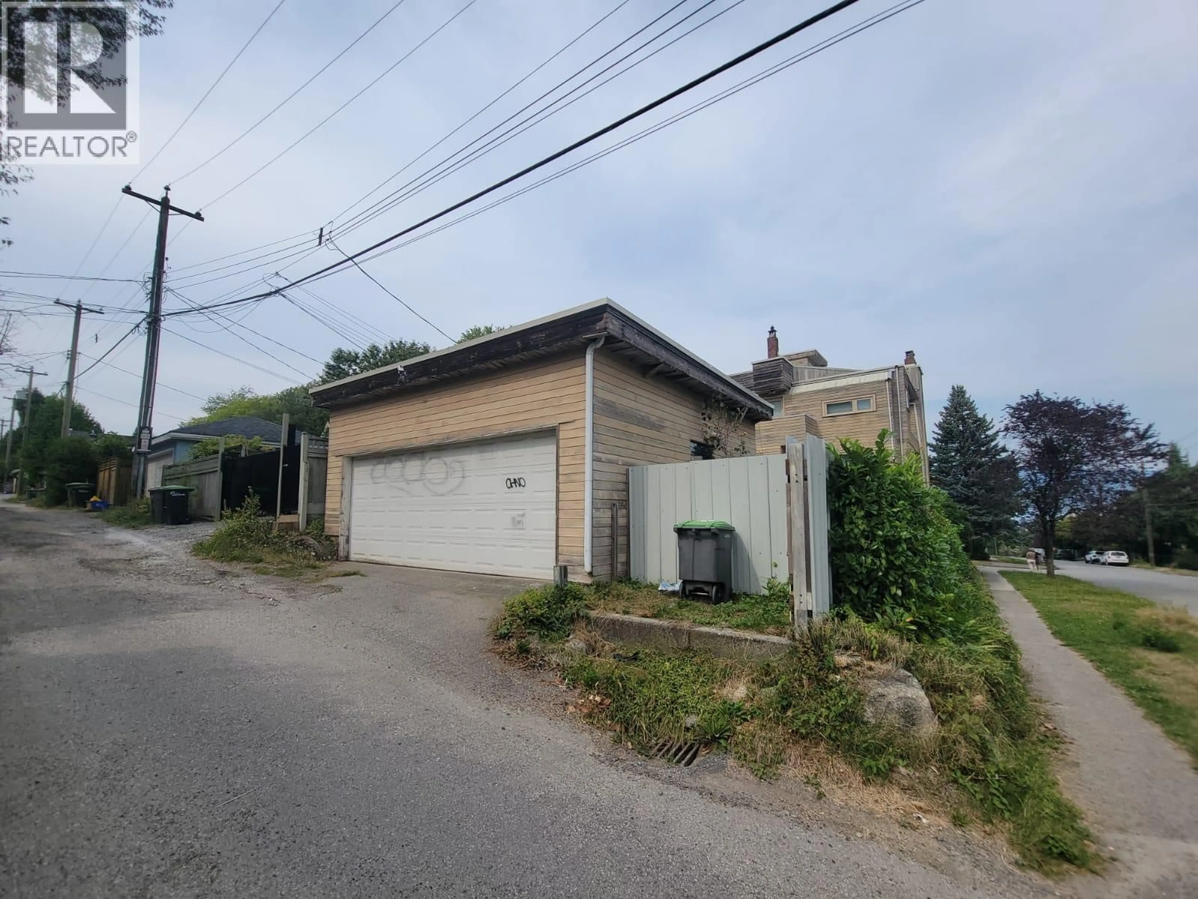 Unknown for 3804 14TH AVENUE, Vancouver British Columbia V6R2W9