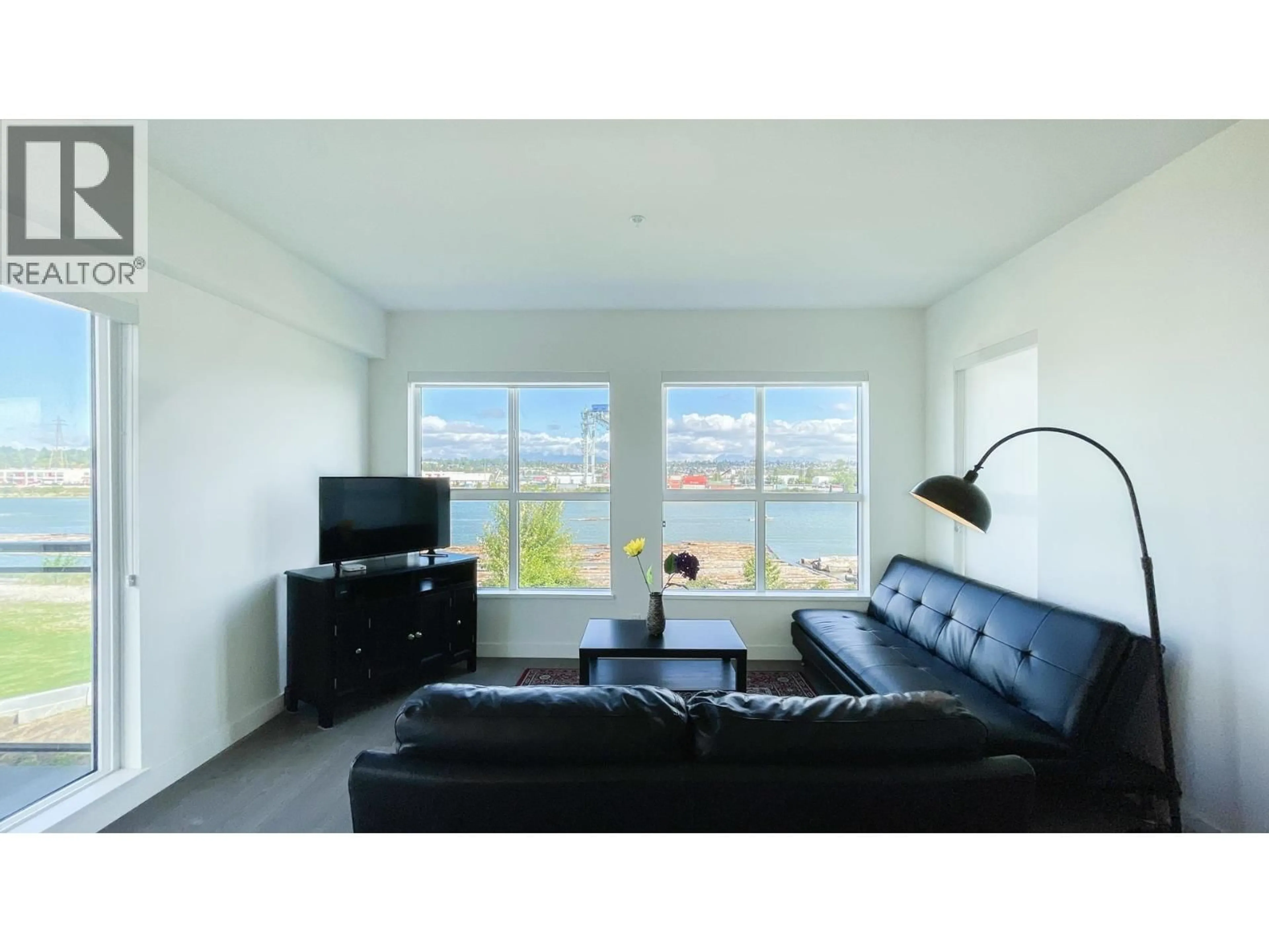 Living room with furniture, unknown for 313 - 10177 RIVER DRIVE, Richmond British Columbia V6X0S2