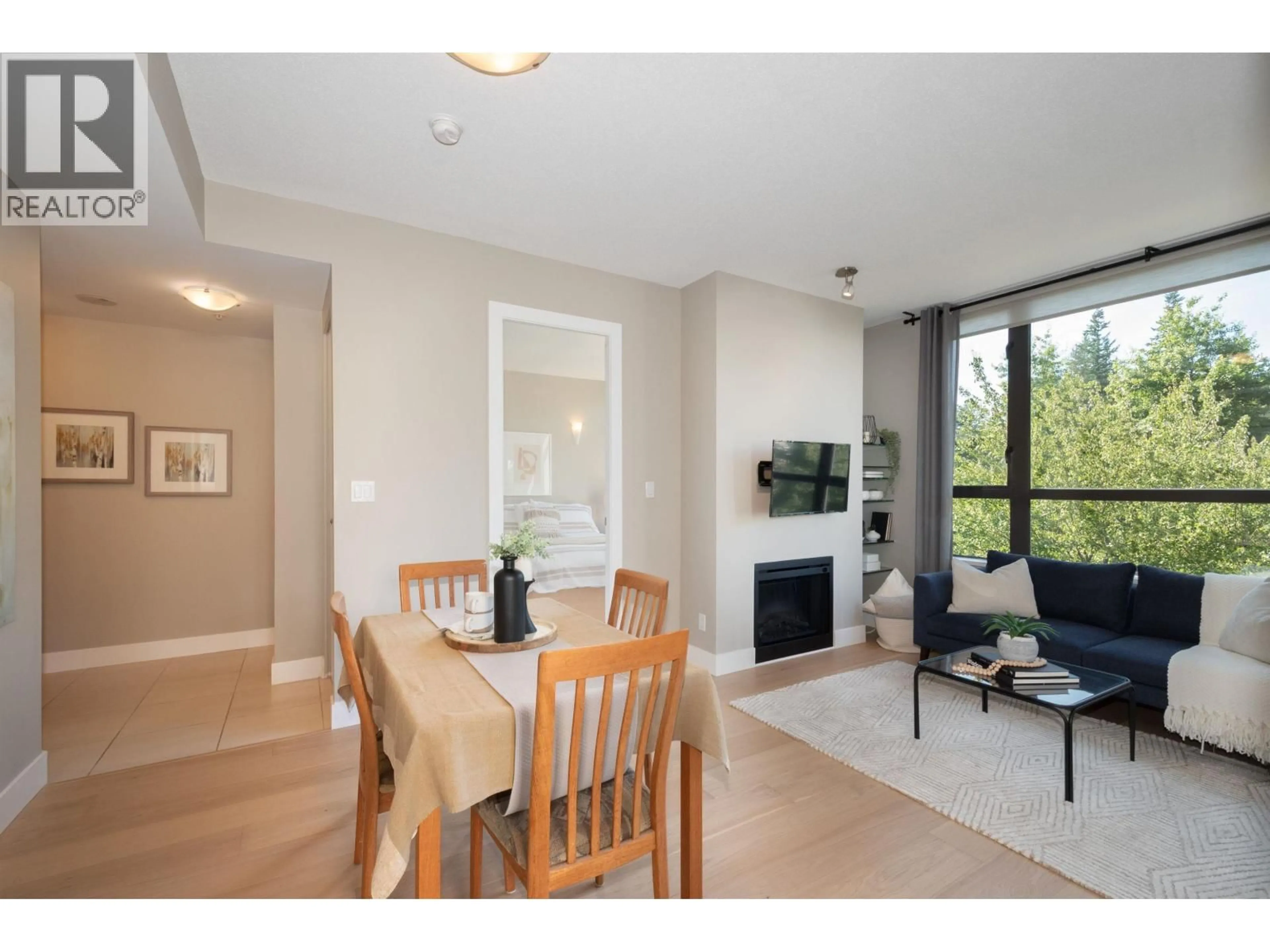 Unknown for 501 - 9370 UNIVERSITY CRESCENT, Burnaby British Columbia V5A4X9